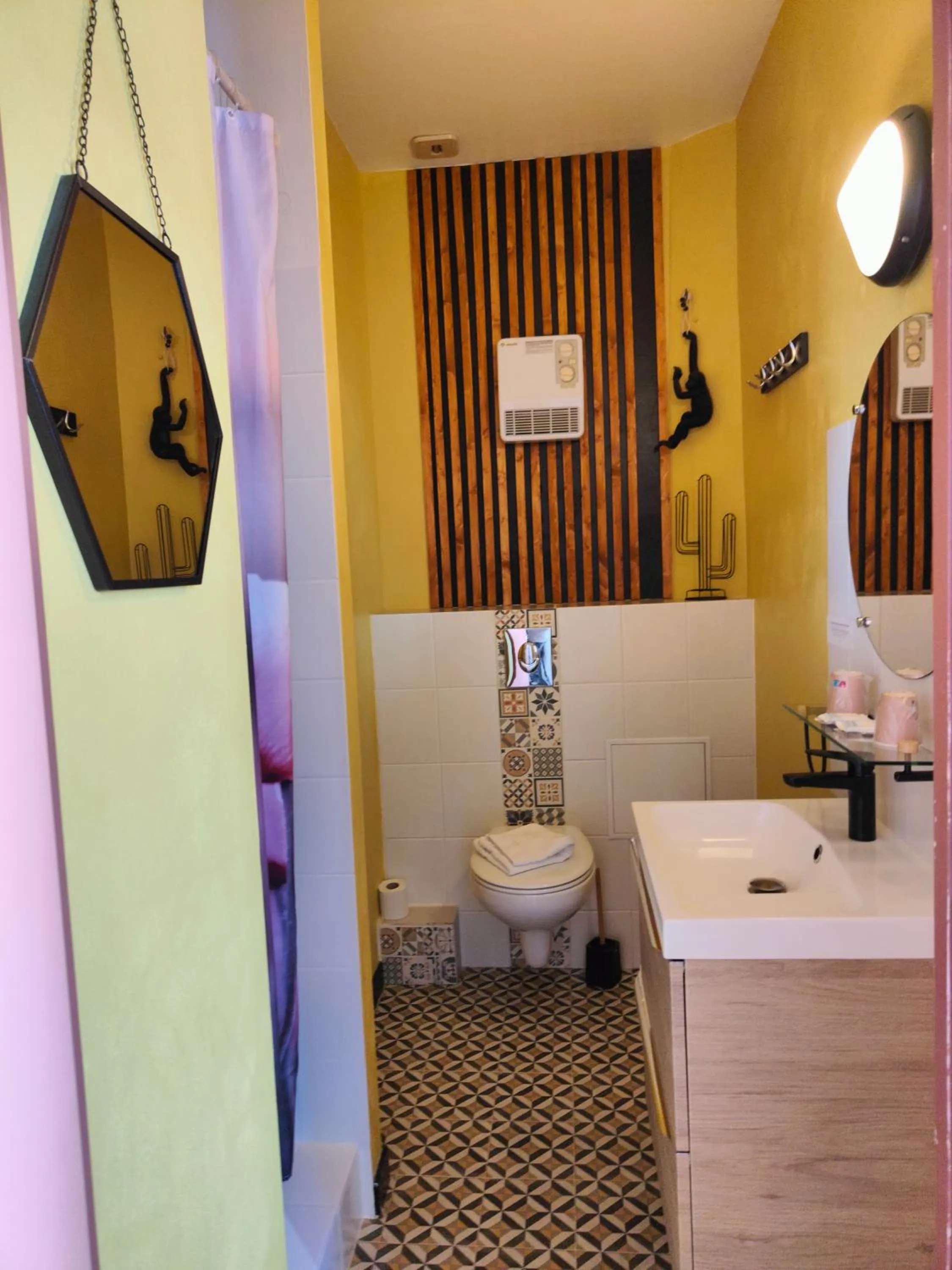 Bathroom in Hotel Au Val Doré