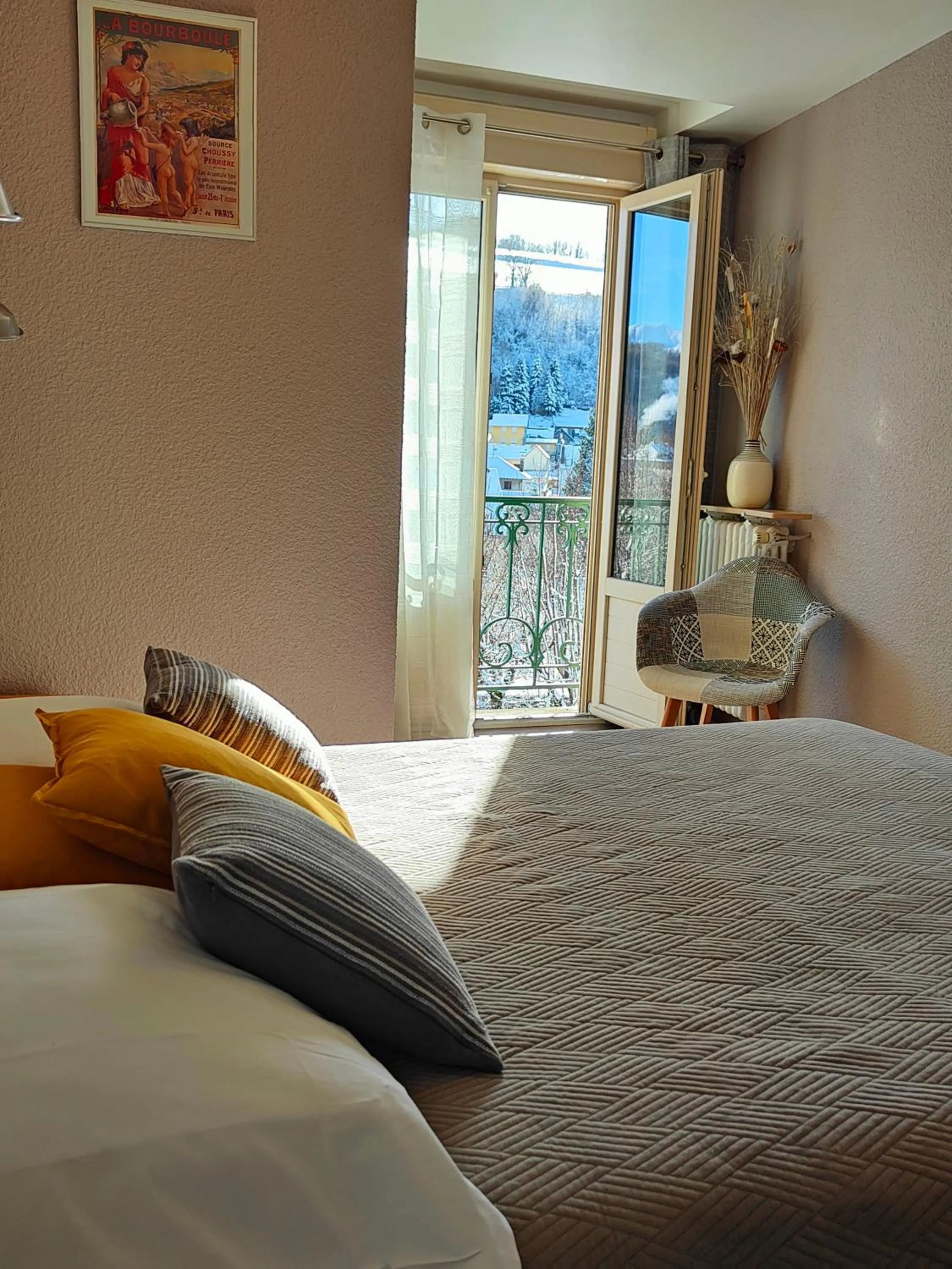 Bed in Hotel Au Val Doré