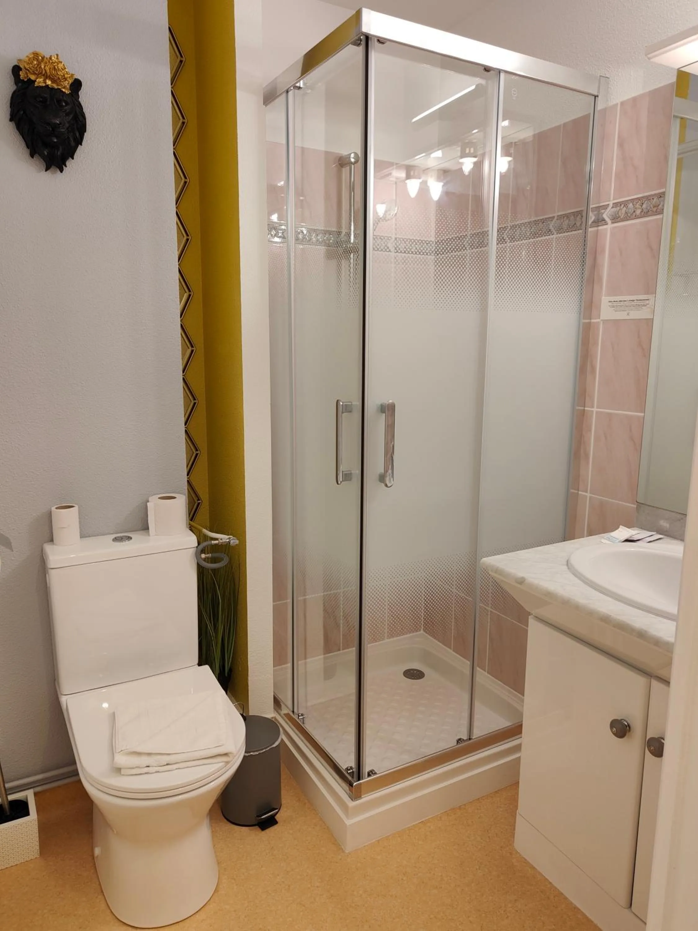 Bathroom in Hotel Au Val Doré