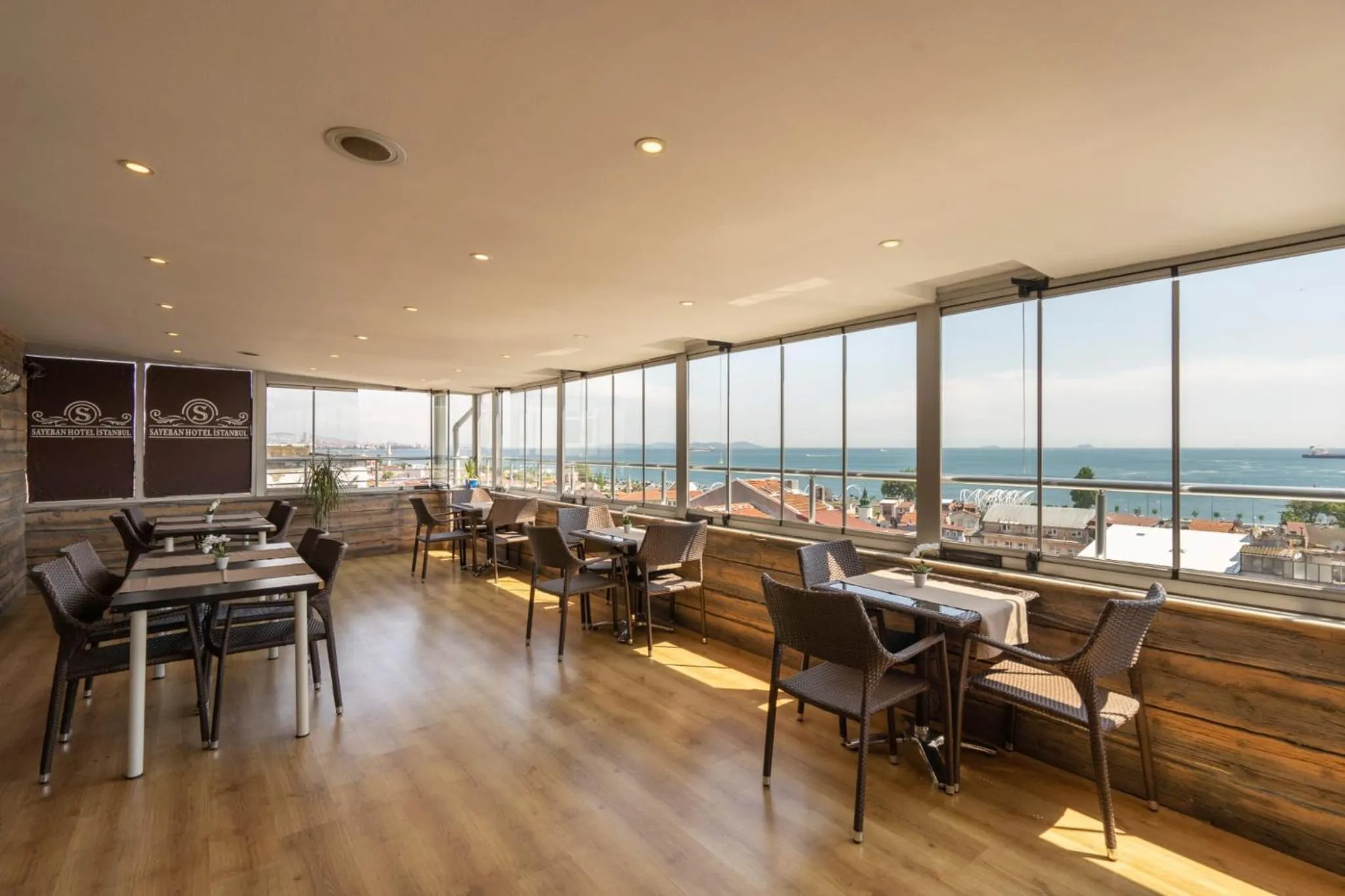 Restaurant/places to eat in Sayeban Hotel Istanbul