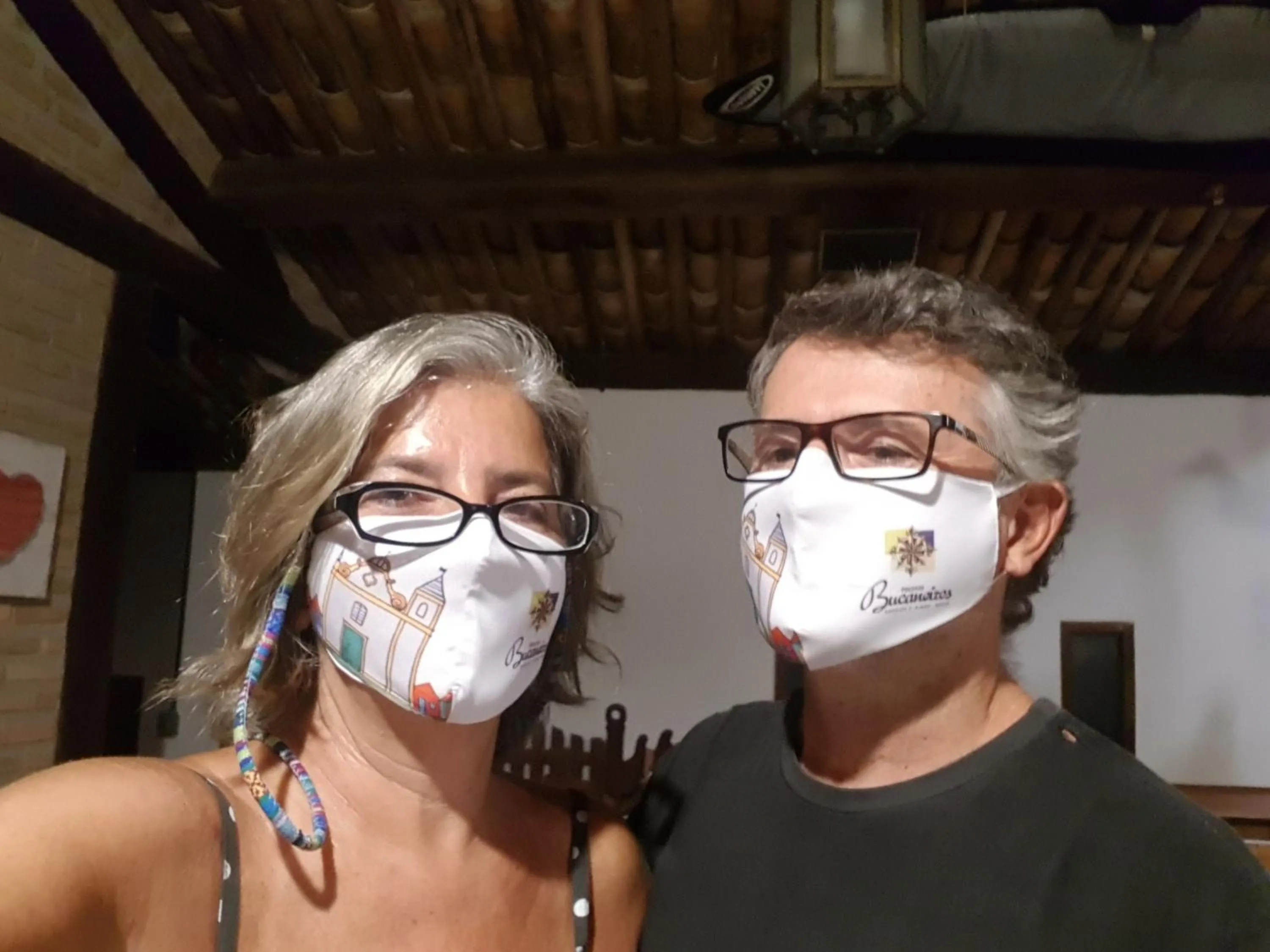 Logo/Certificate/Sign in Pousada Bucaneiros