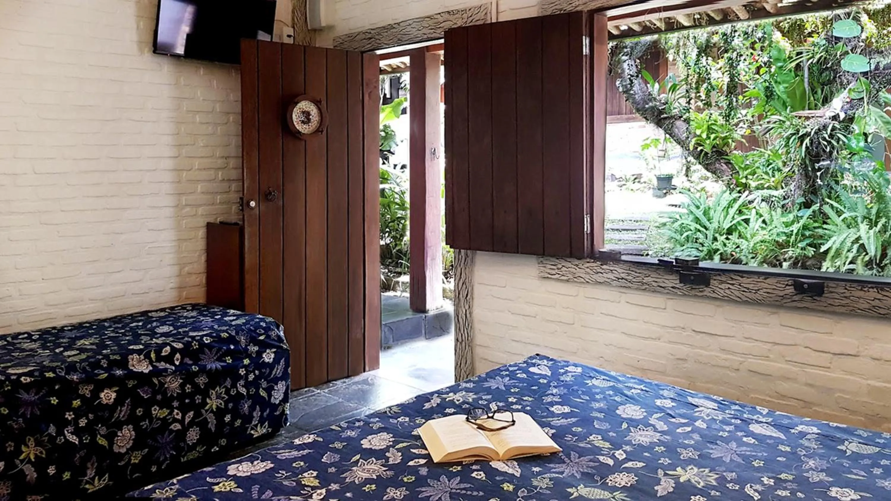 Bedroom, Bed in Pousada Bucaneiros