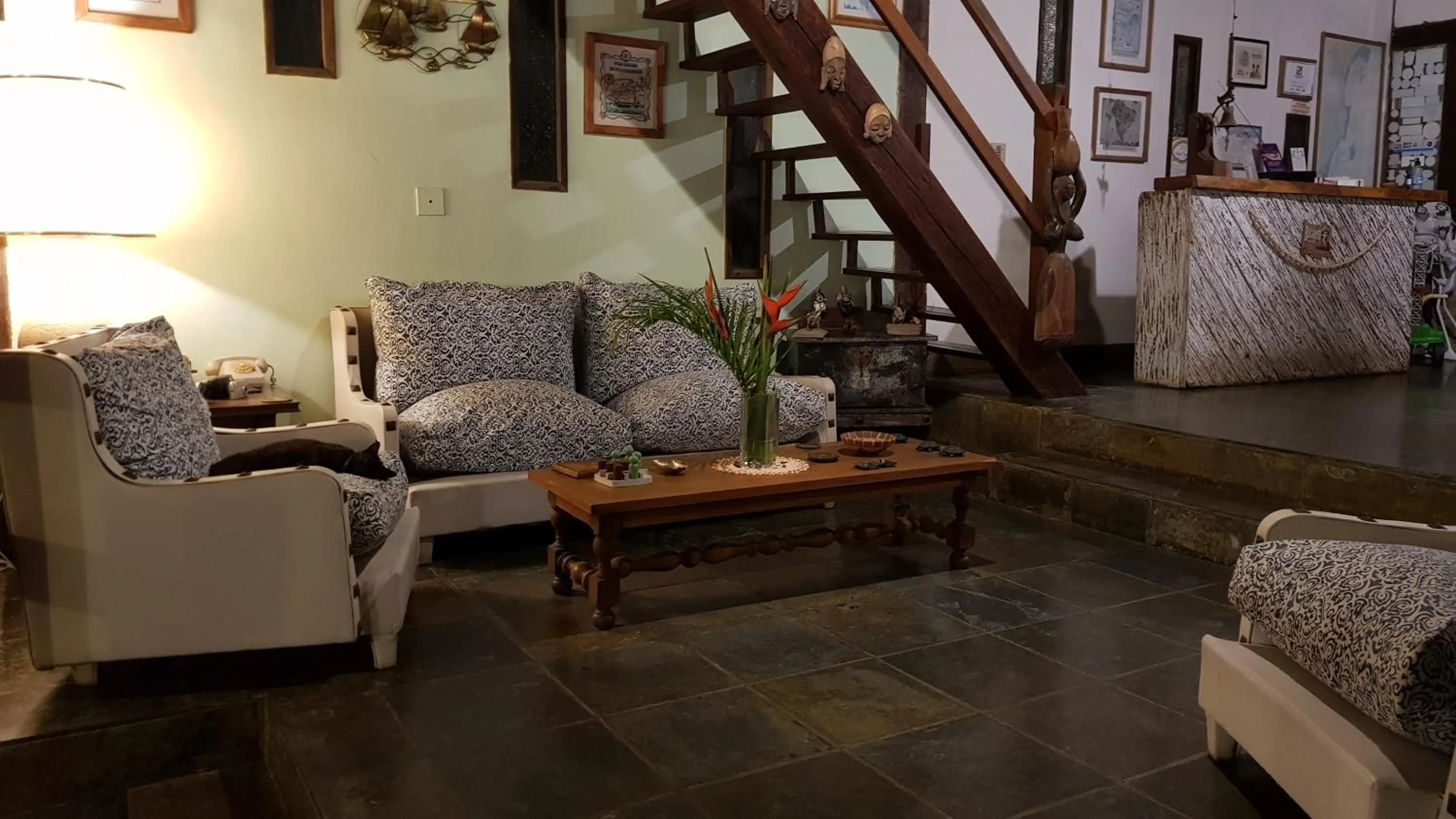 Living room in Pousada Bucaneiros