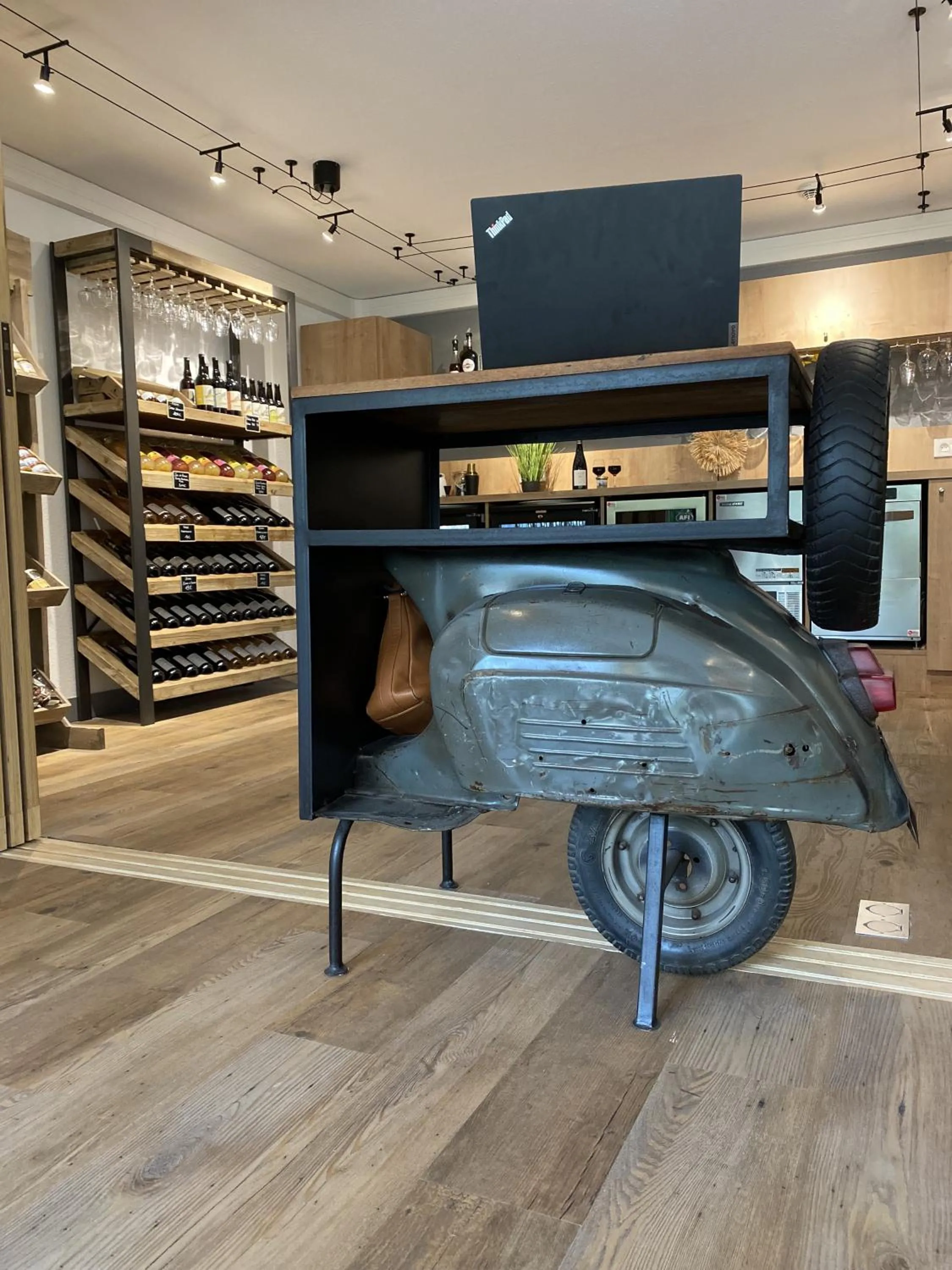 On-site shops in The Originals City, Angers Sud, Le Village 49