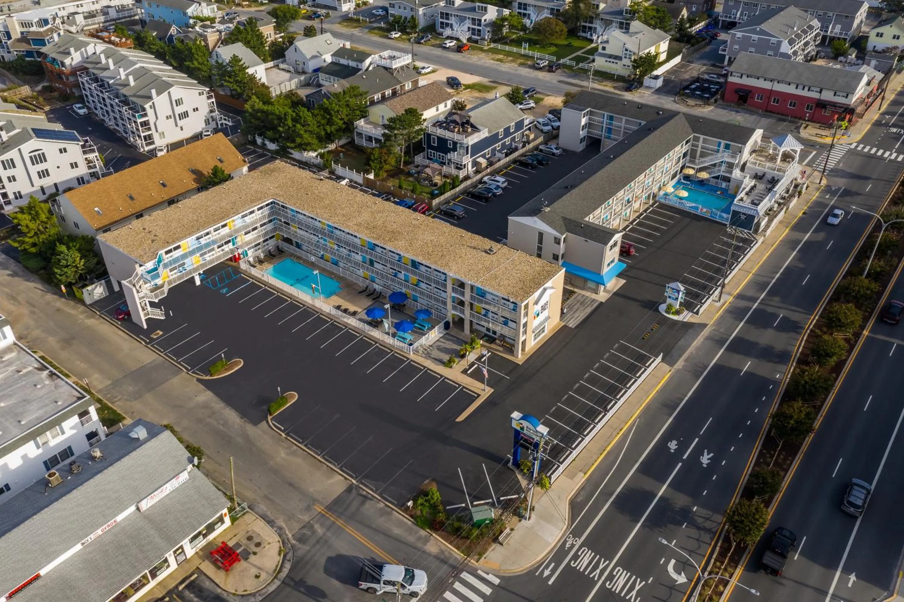 Property building in Atlantic Oceanside Dewey