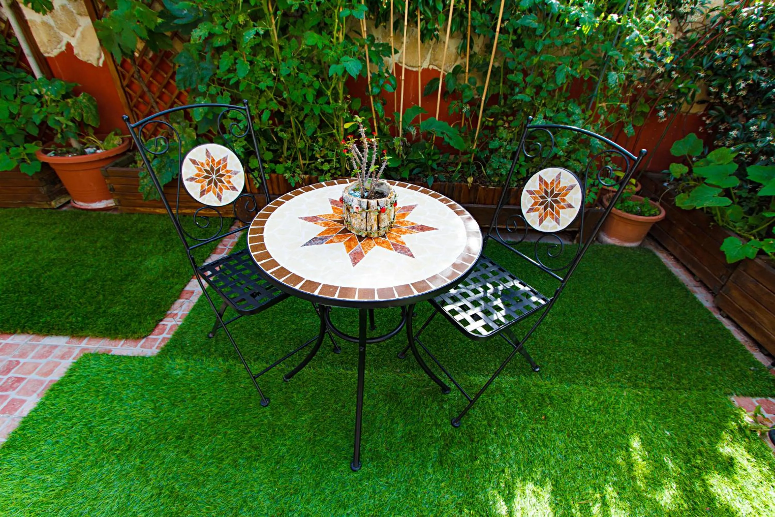 Garden in Eden Lilli B&B