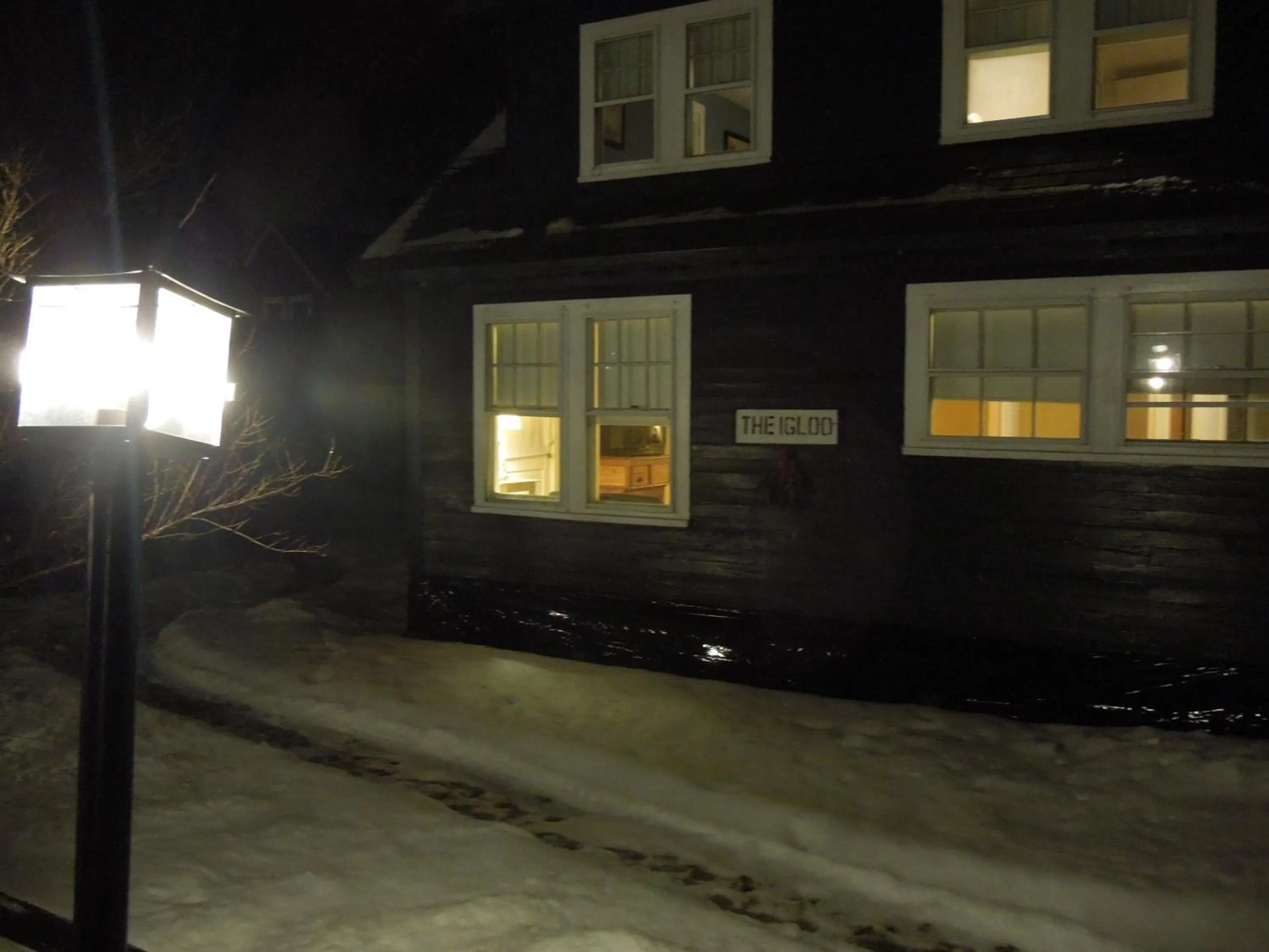 Property building in Wildcat Inn and Tavern