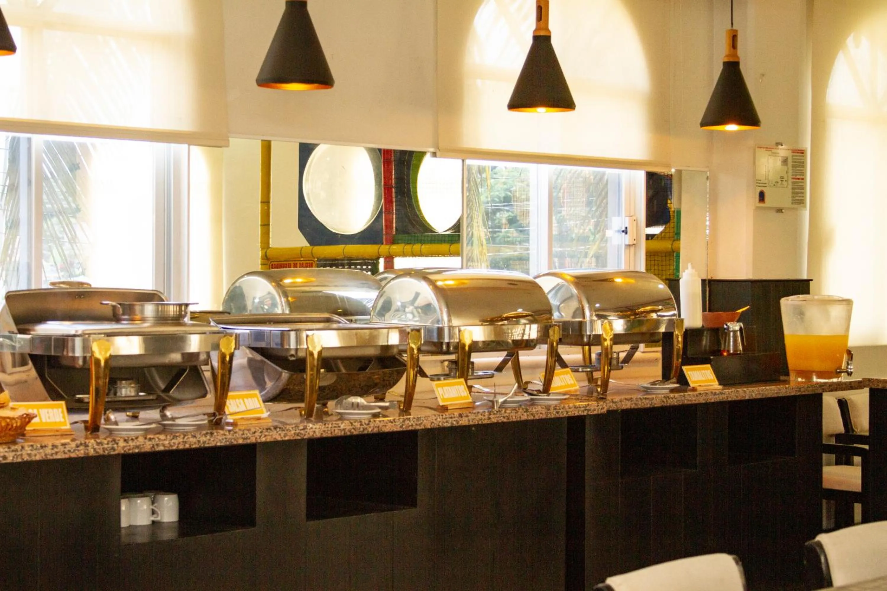 Restaurant/places to eat in Hotel Baez Paraiso