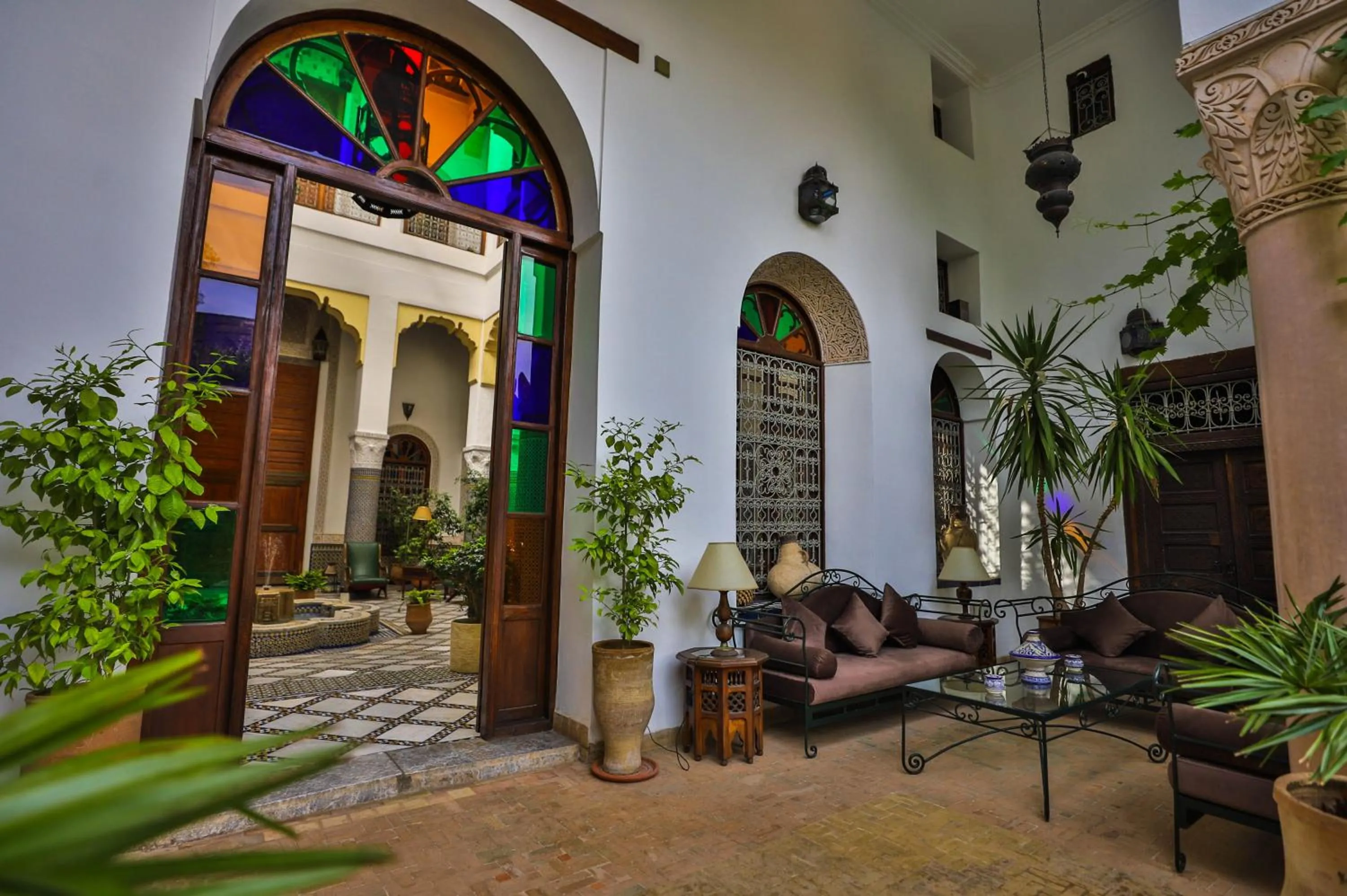 Facade/entrance in Ryad Mabrouka