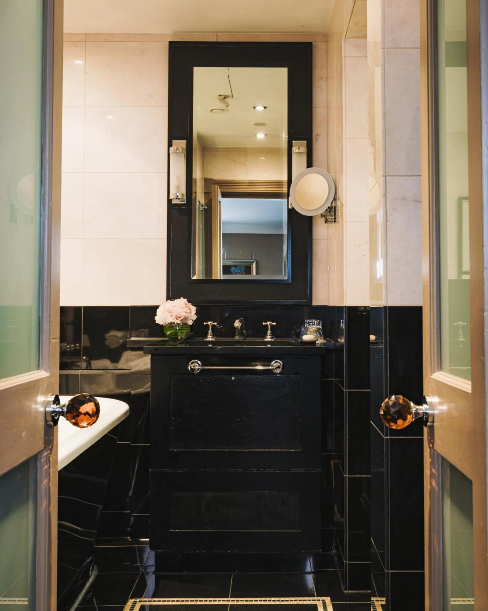 Bathroom in Althoff St James's Hotel & Club London