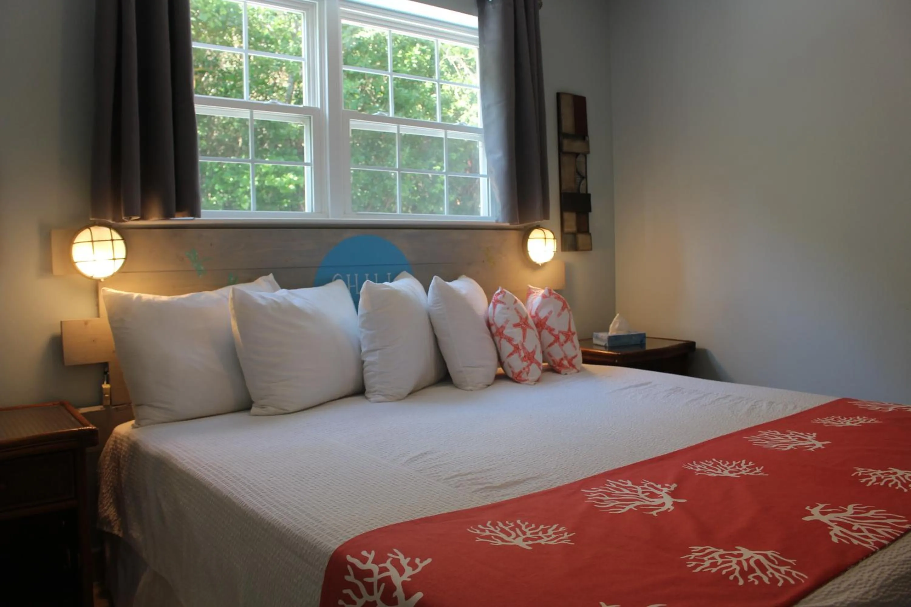 Bed in Hideaways Exuma