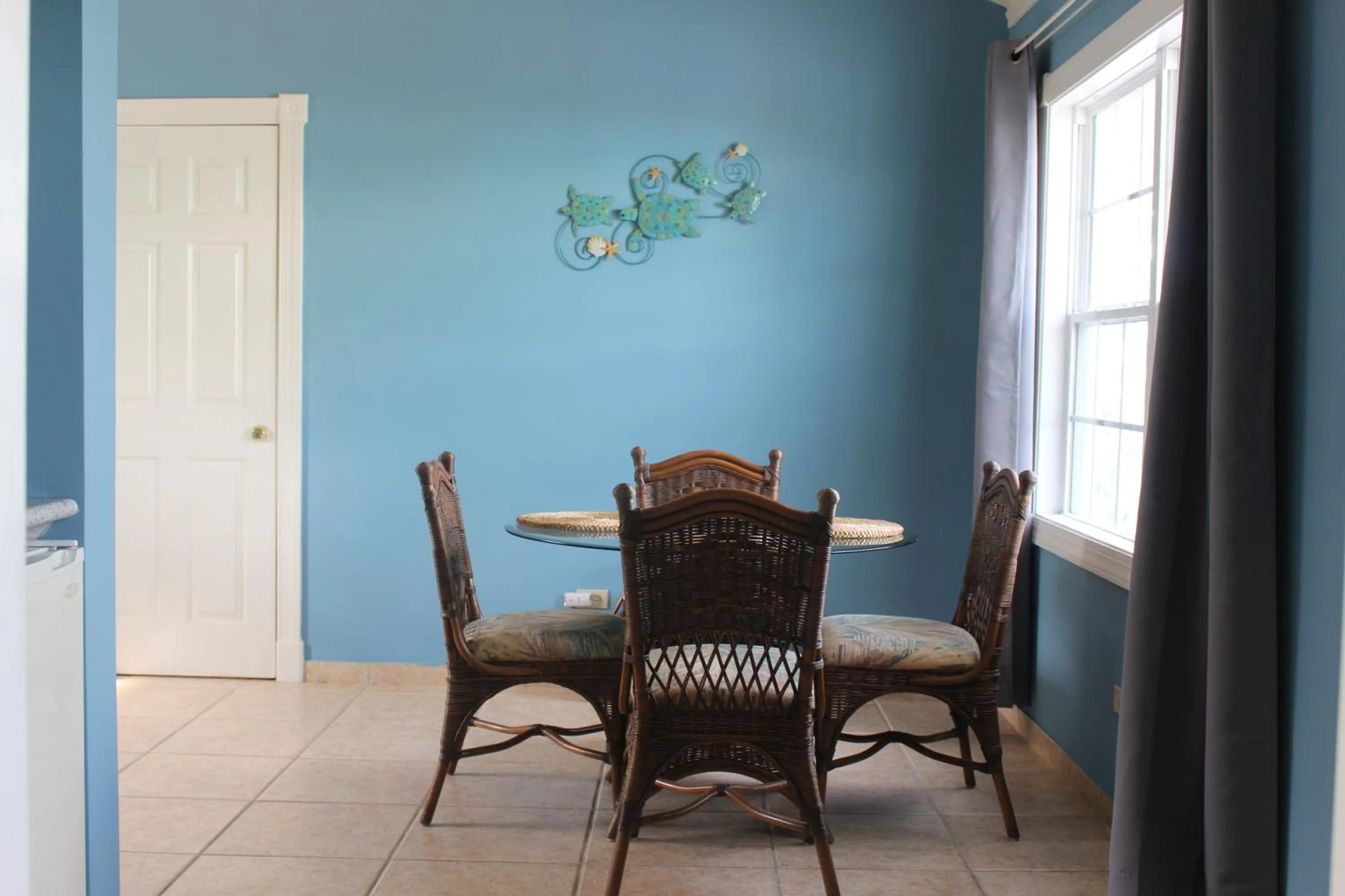 Dining area in Hideaways Exuma