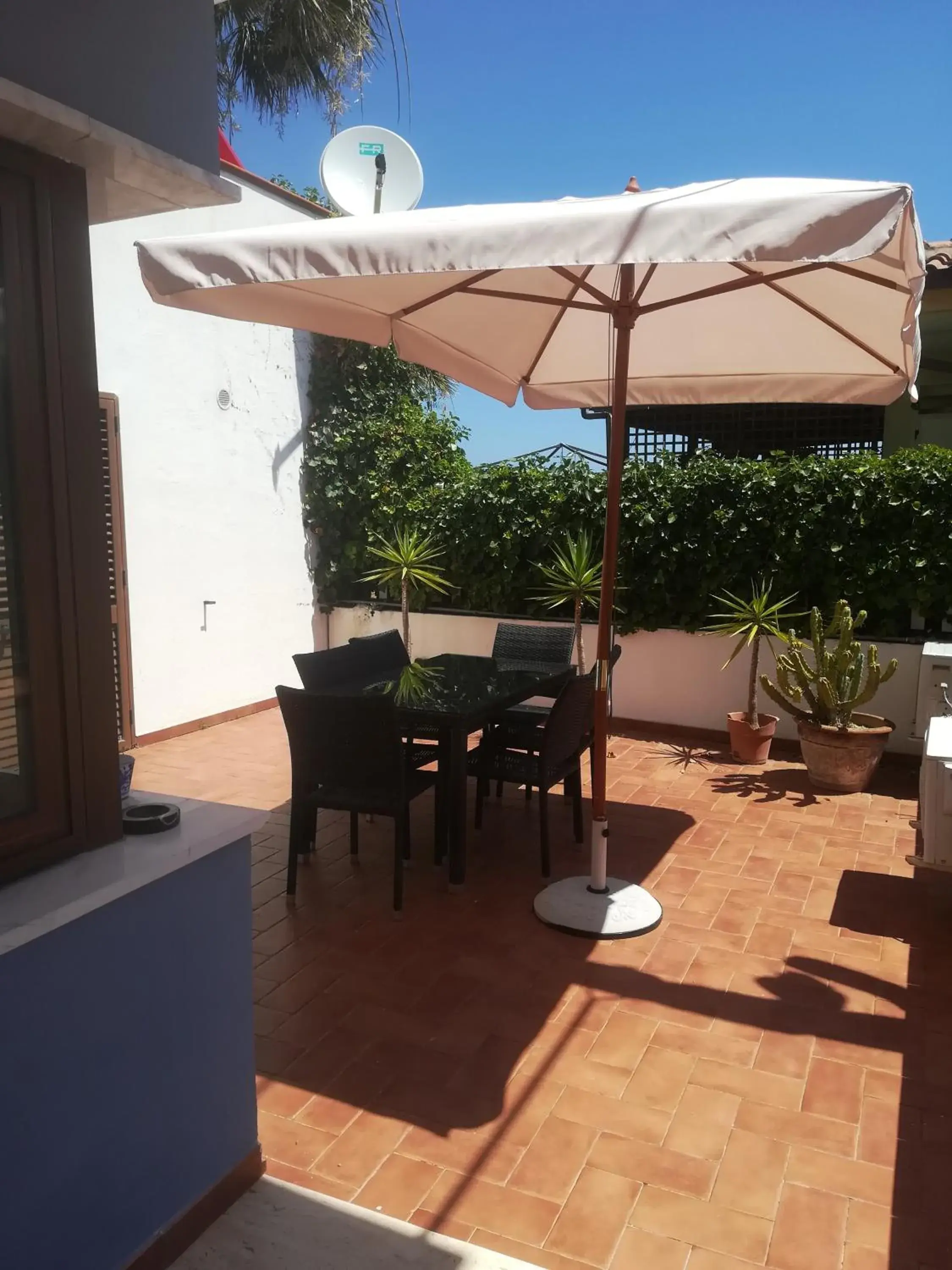 Deluxe Family Suite - single occupancy in Isabel Deluxe Family Suite - single occupancy in Isabel