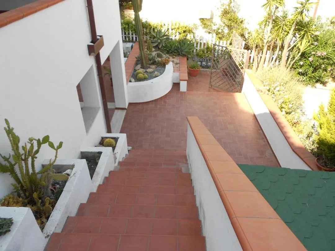 Property building in Isabel