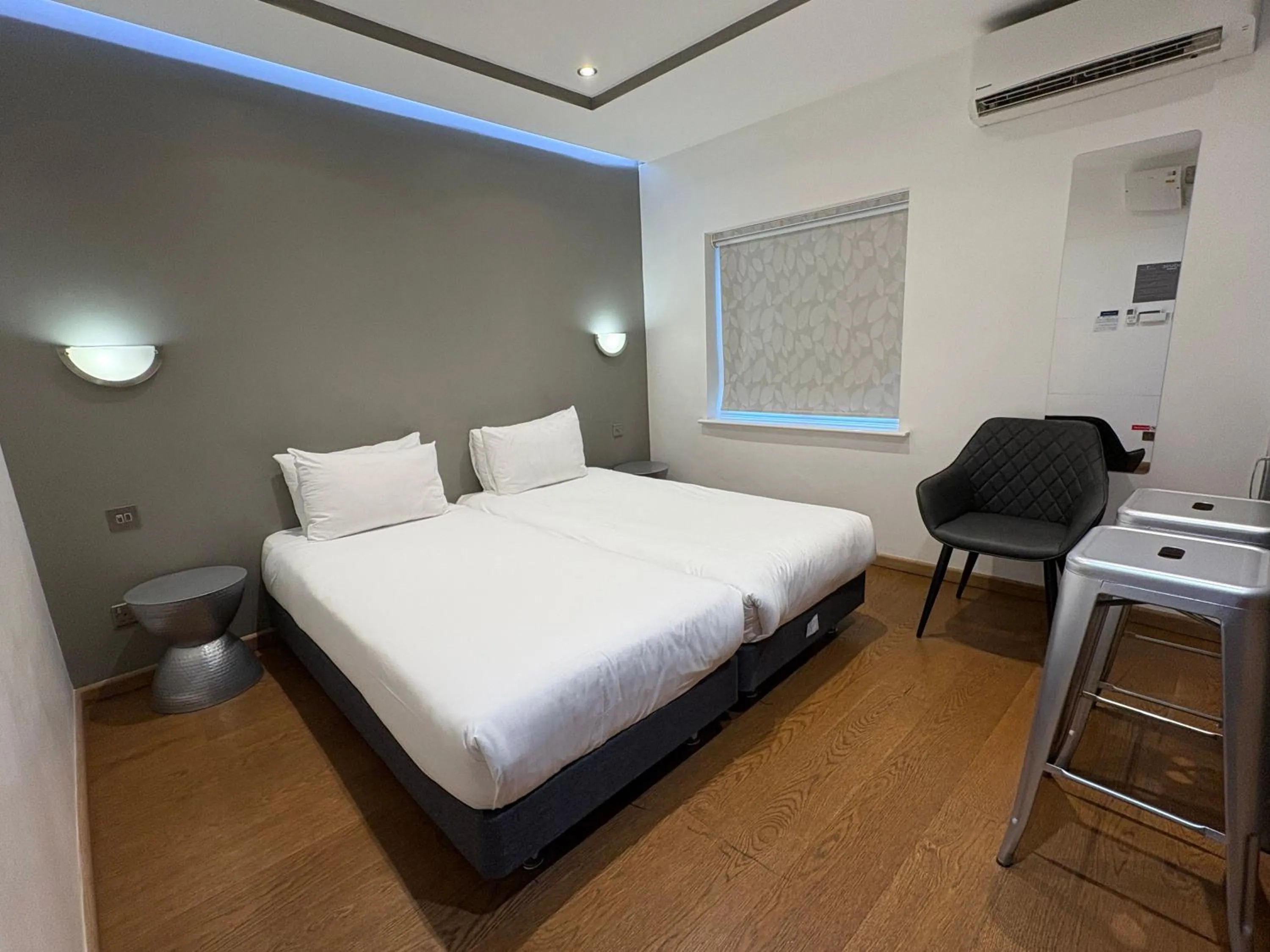 Bed in RIOSHOUSE Henley