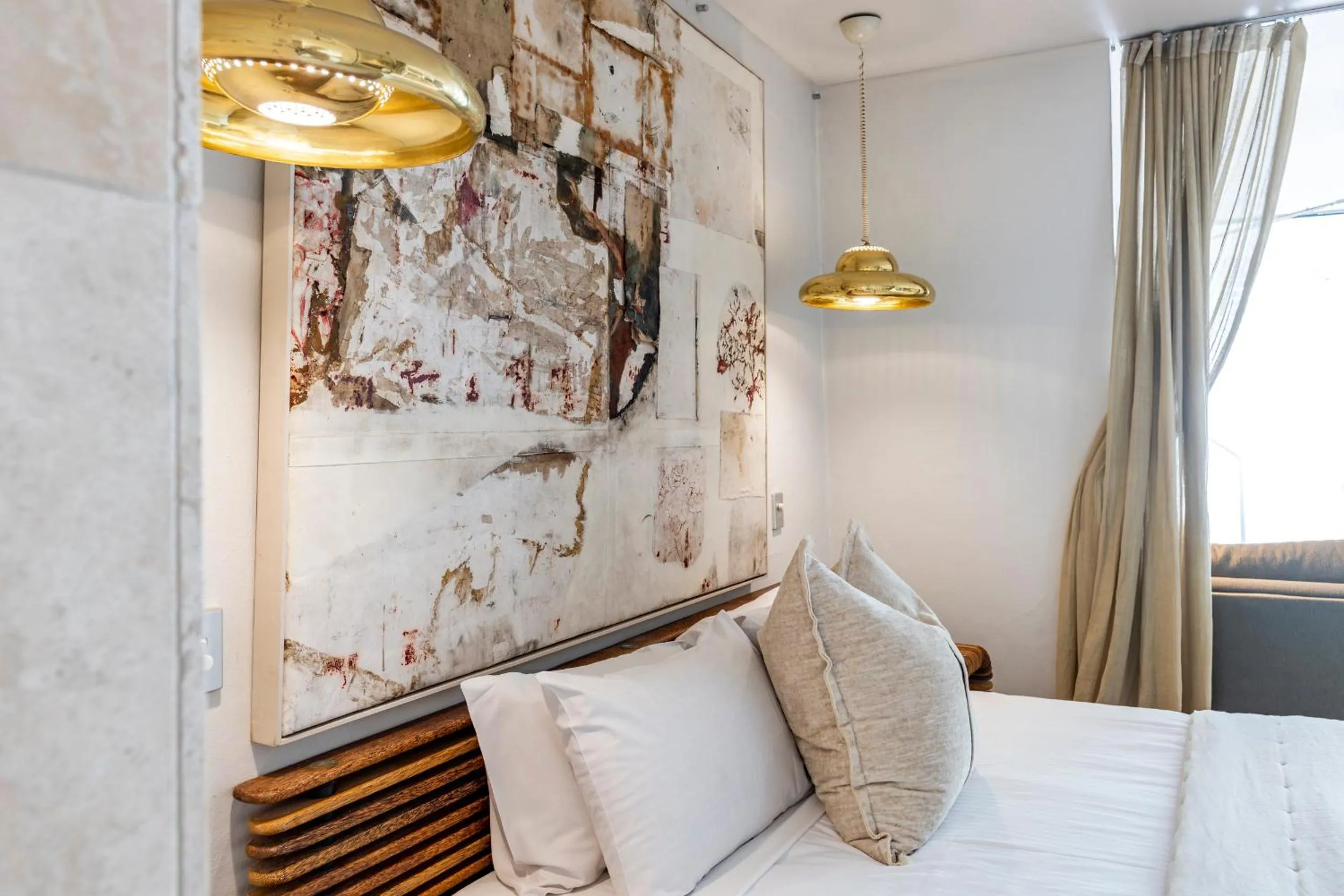 Bed in Noosa Blue Resort