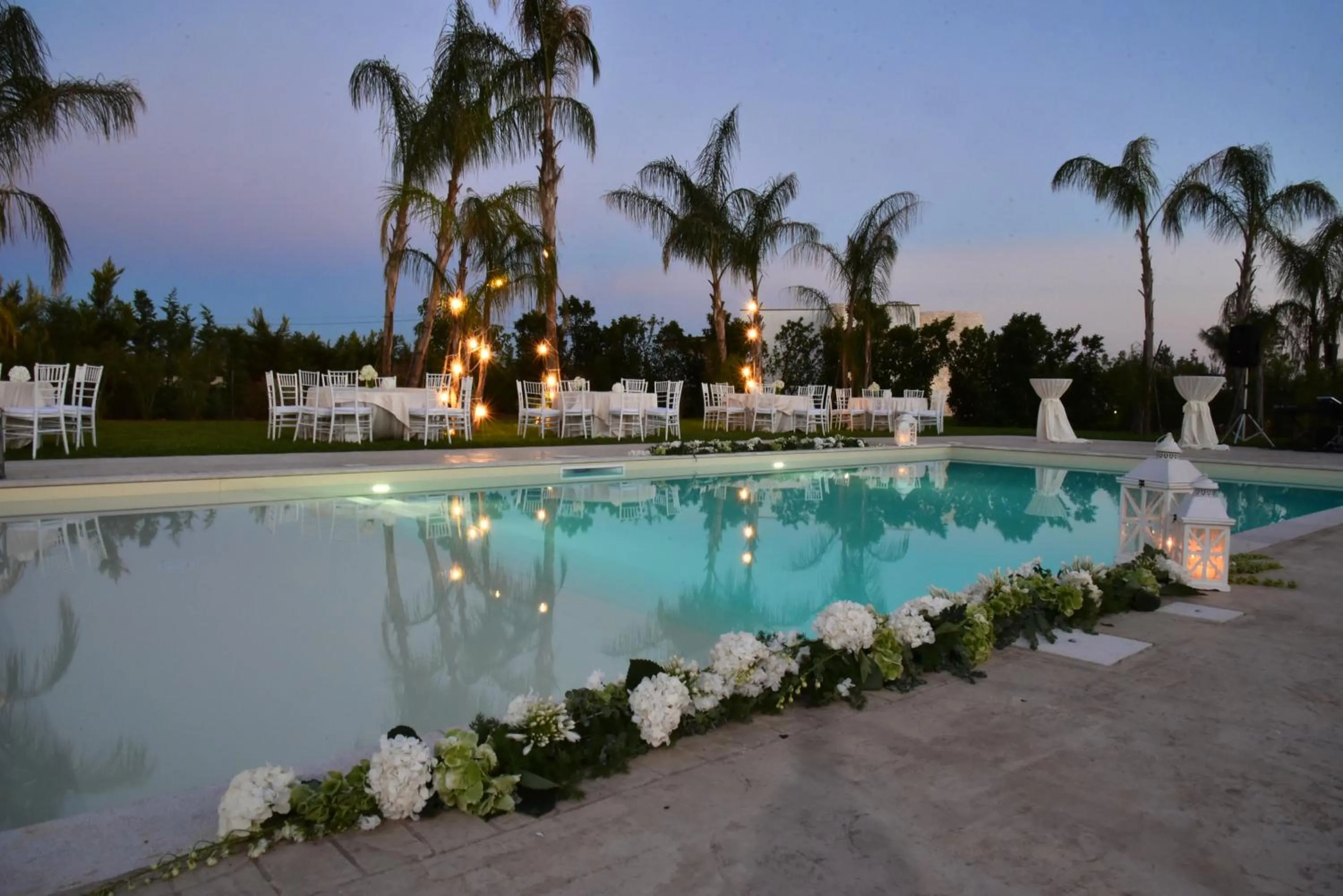Swimming pool in Borgo Fiorito Relais