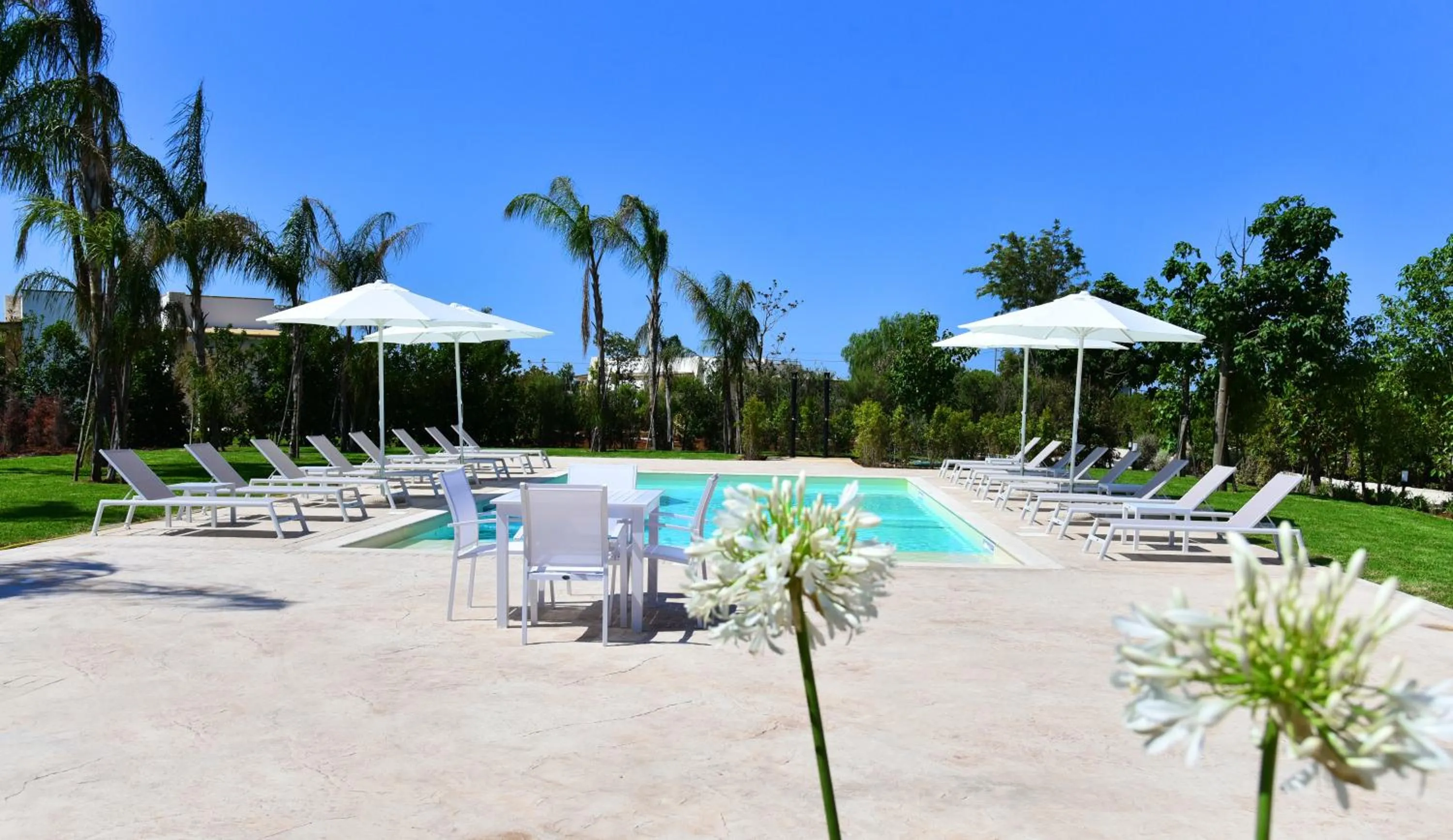 Swimming pool in Borgo Fiorito Relais