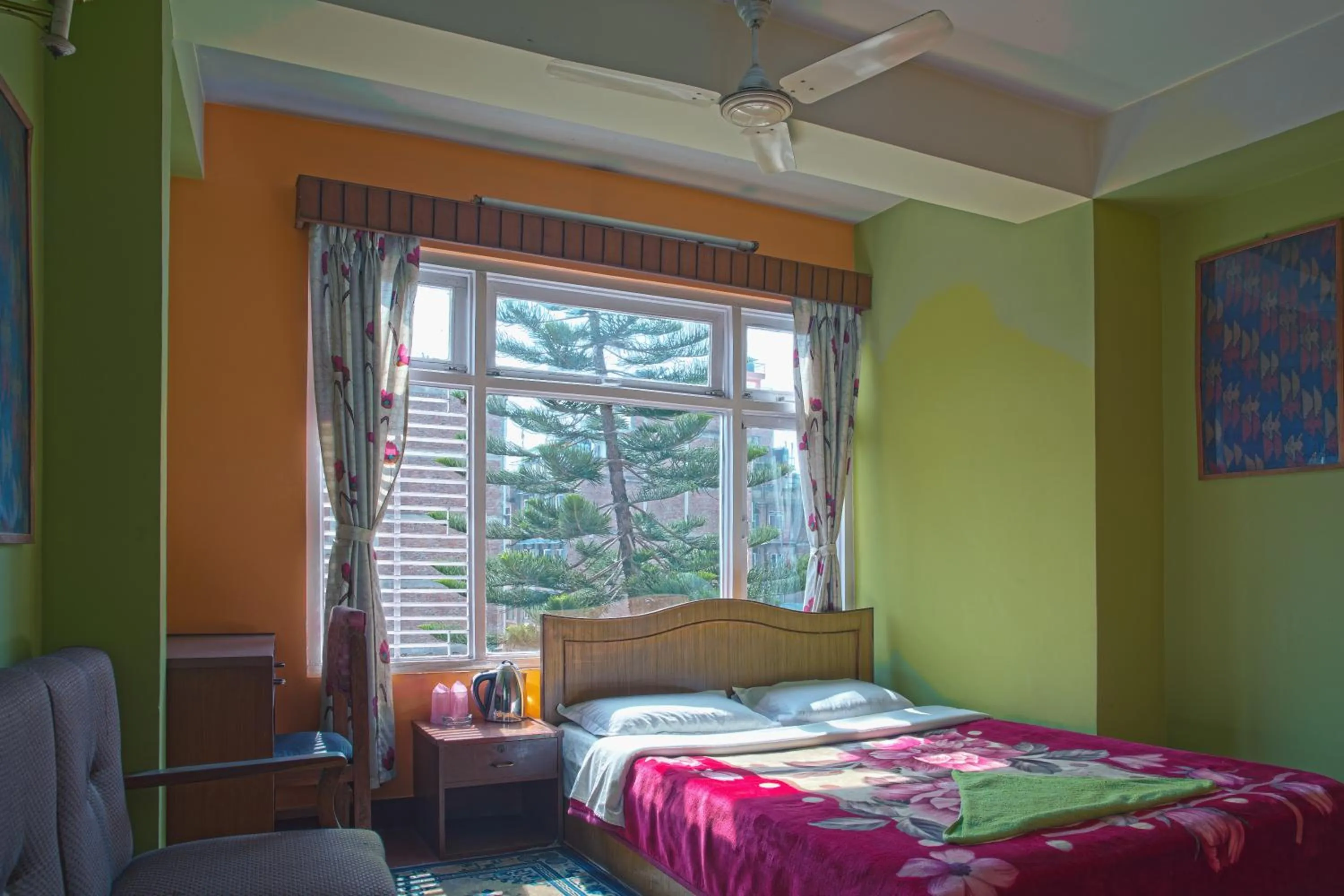 Bedroom, Bed in Hotel Discovery Inn