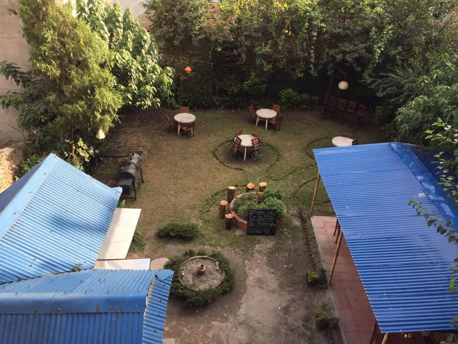 Breakfast in Hotel Discovery Inn