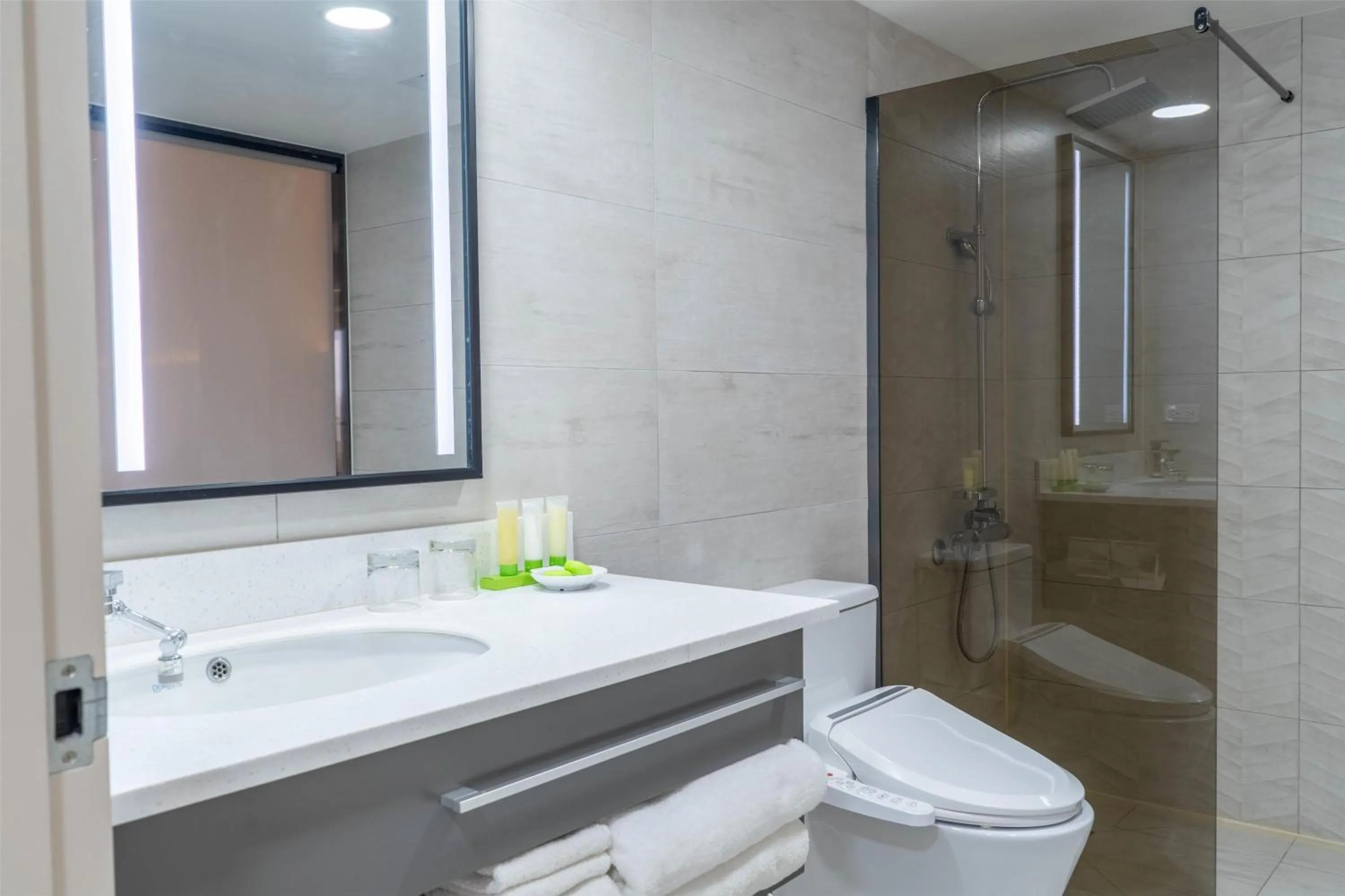 Bathroom in The Bayview Hotel Guam