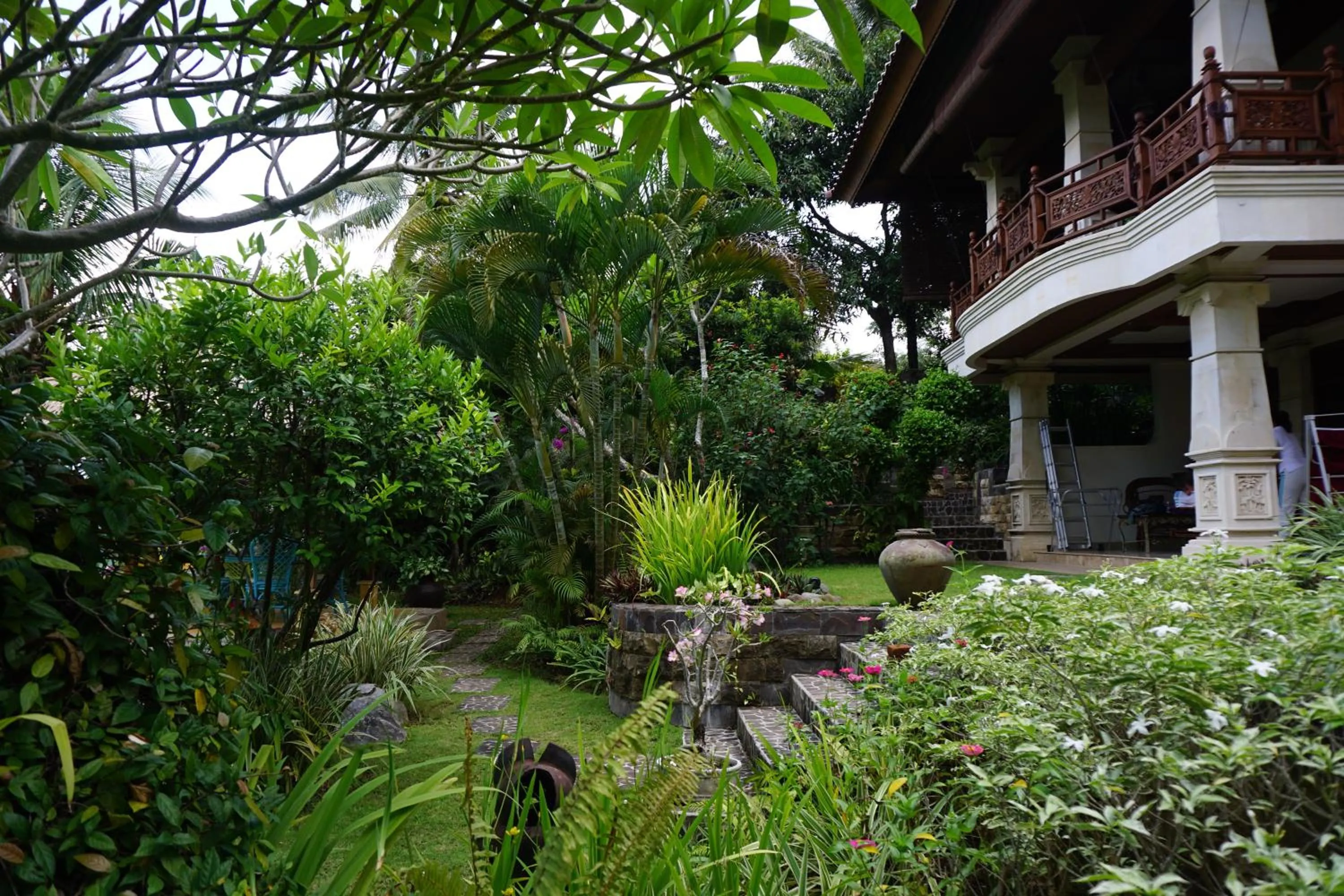 Garden in Gunung Paradis Retreat