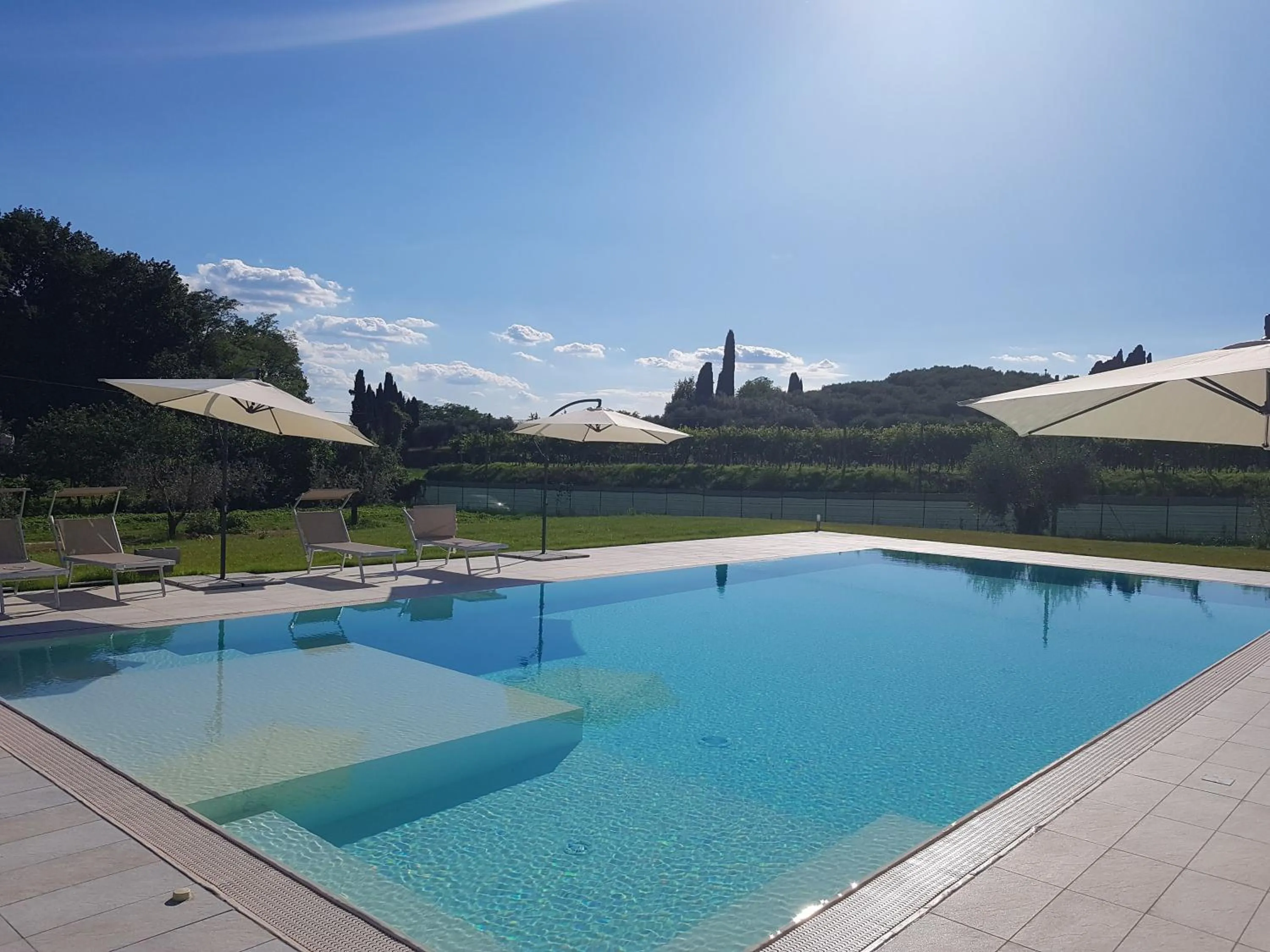 Swimming pool in Menta e Rosmarino Rooms