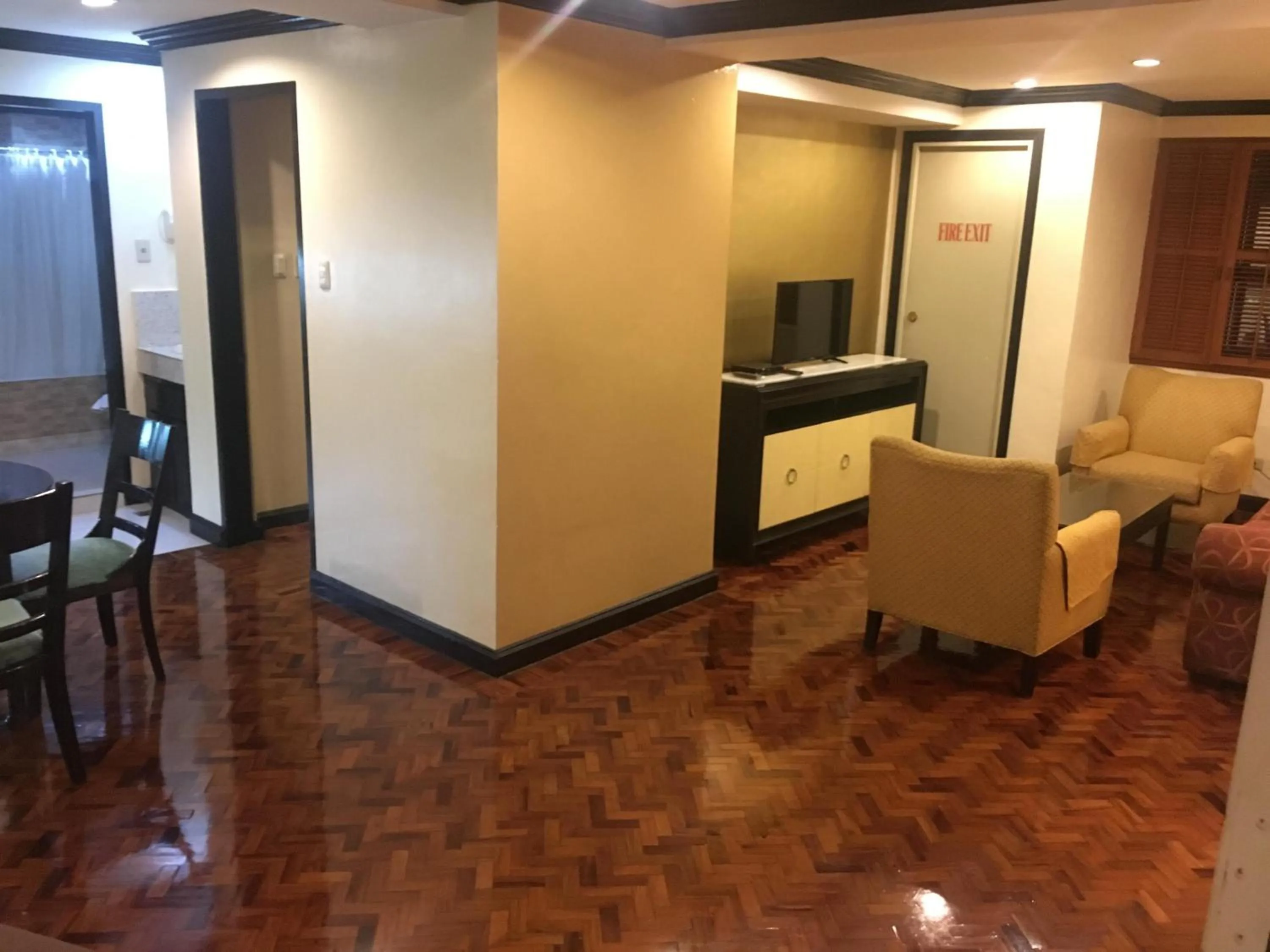 Lourdes Family Suites Makati powered by Cocotel