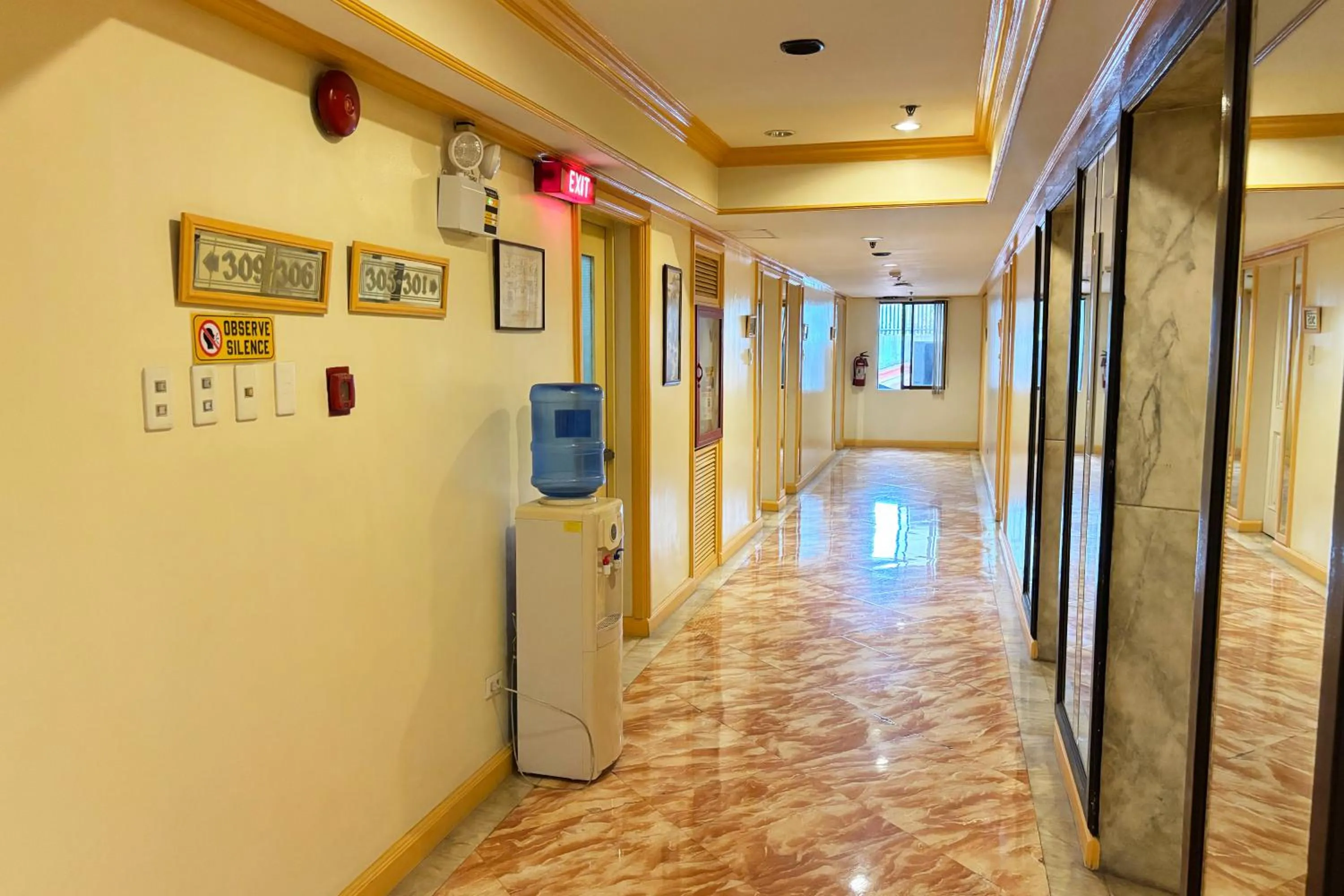 Lourdes Family Suites Makati powered by Cocotel