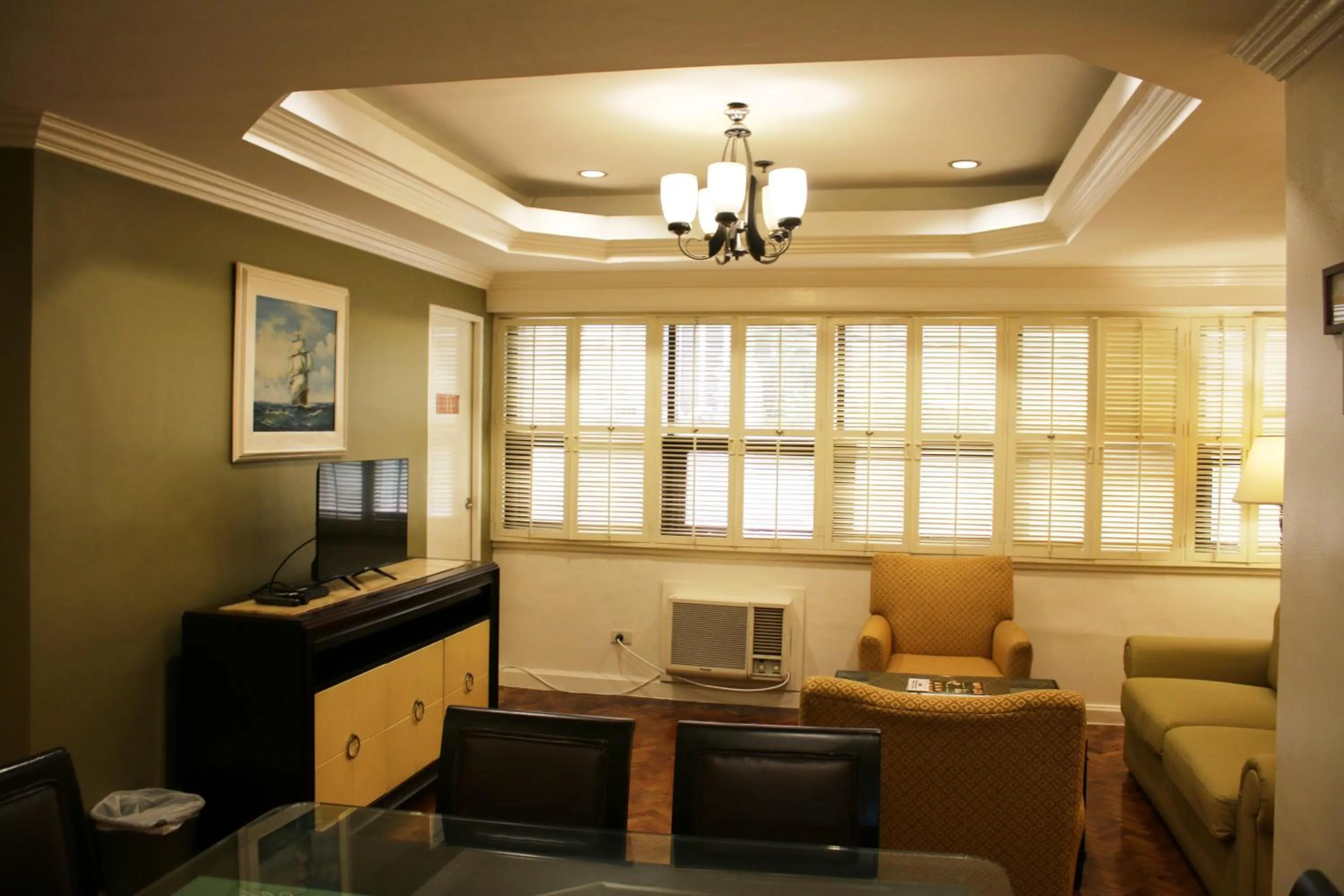 Lourdes Family Suites Makati powered by Cocotel