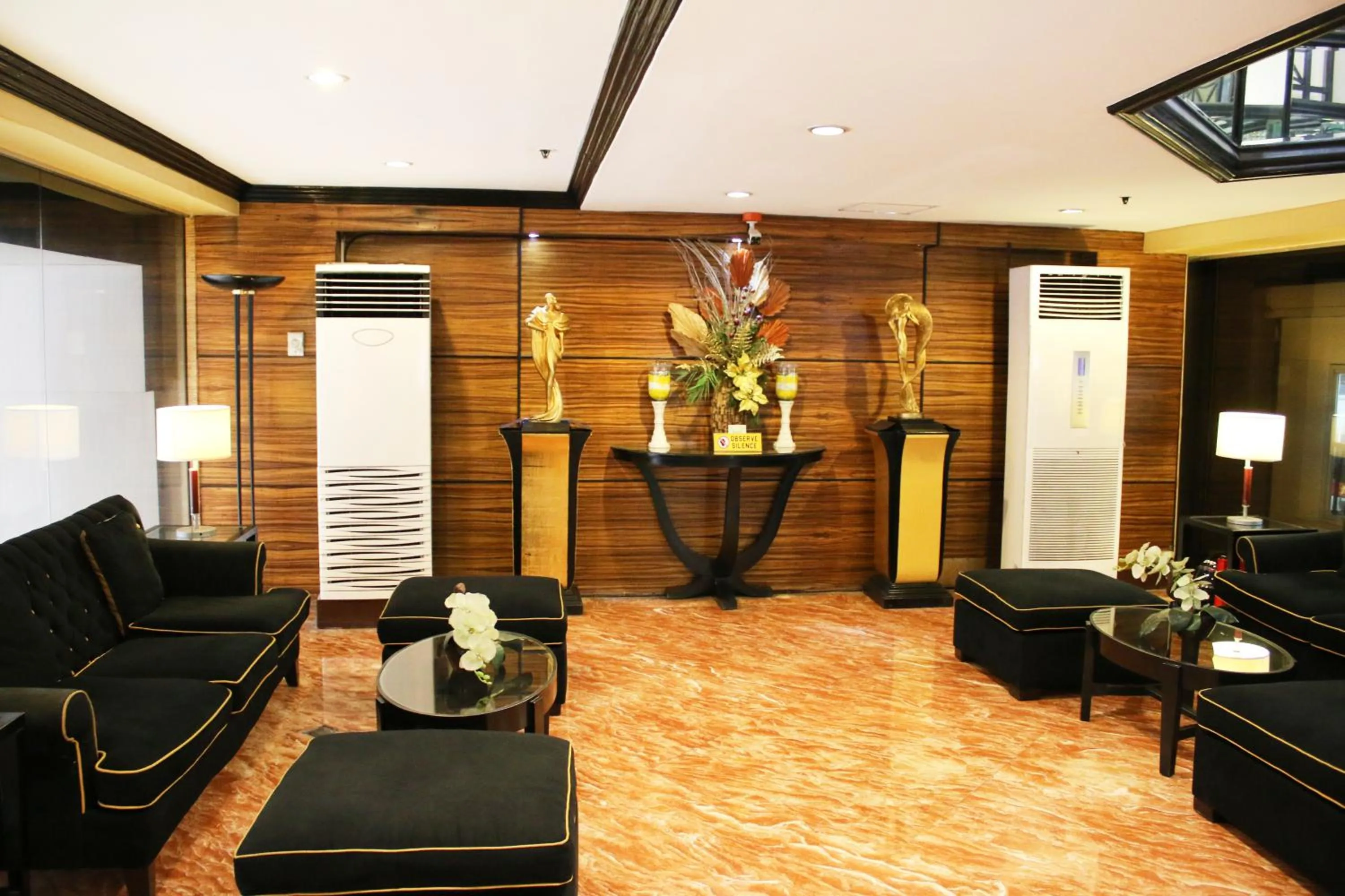 Lourdes Family Suites Makati powered by Cocotel