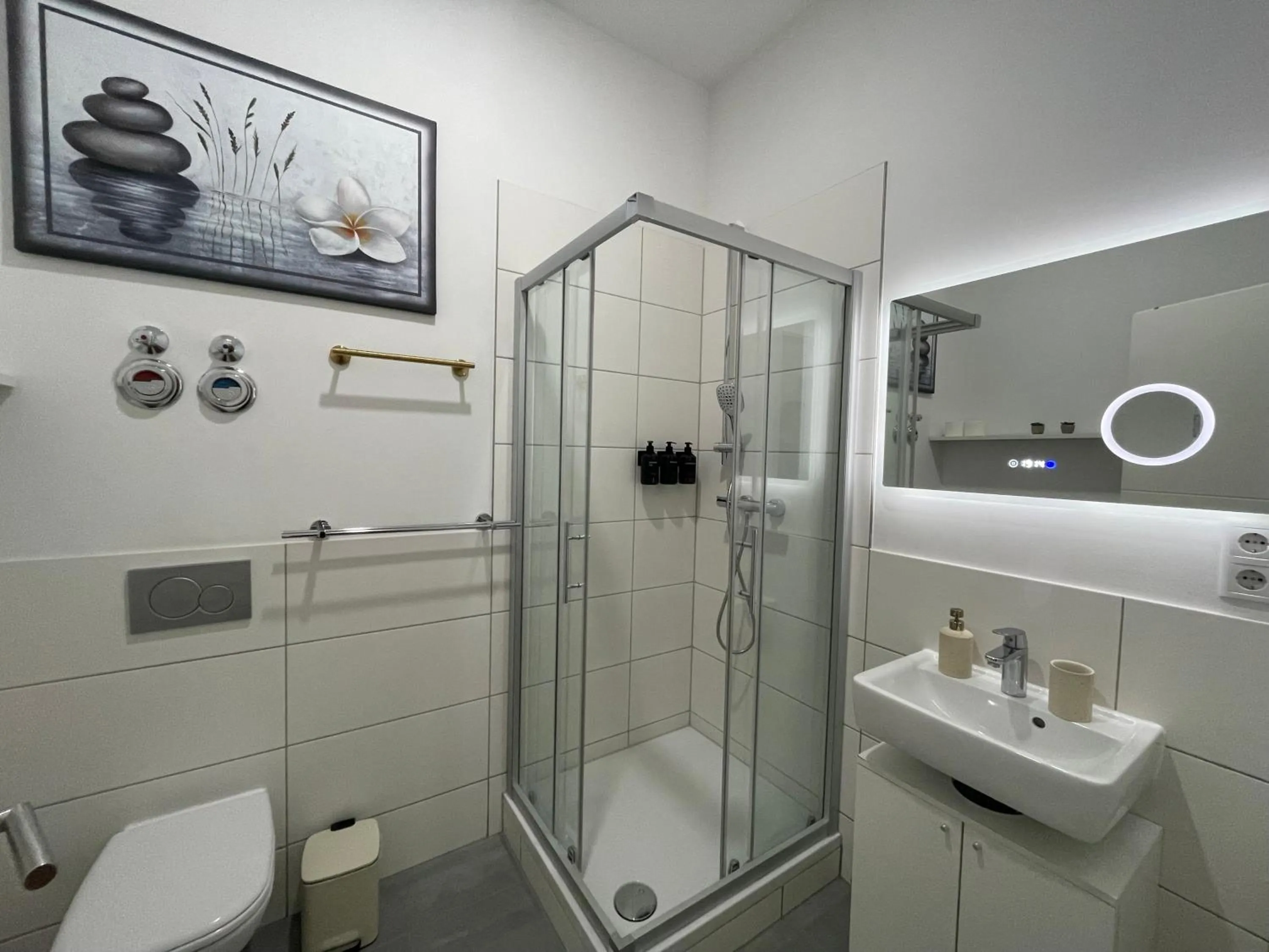 Shower in Apartments an der Arena Leipzig