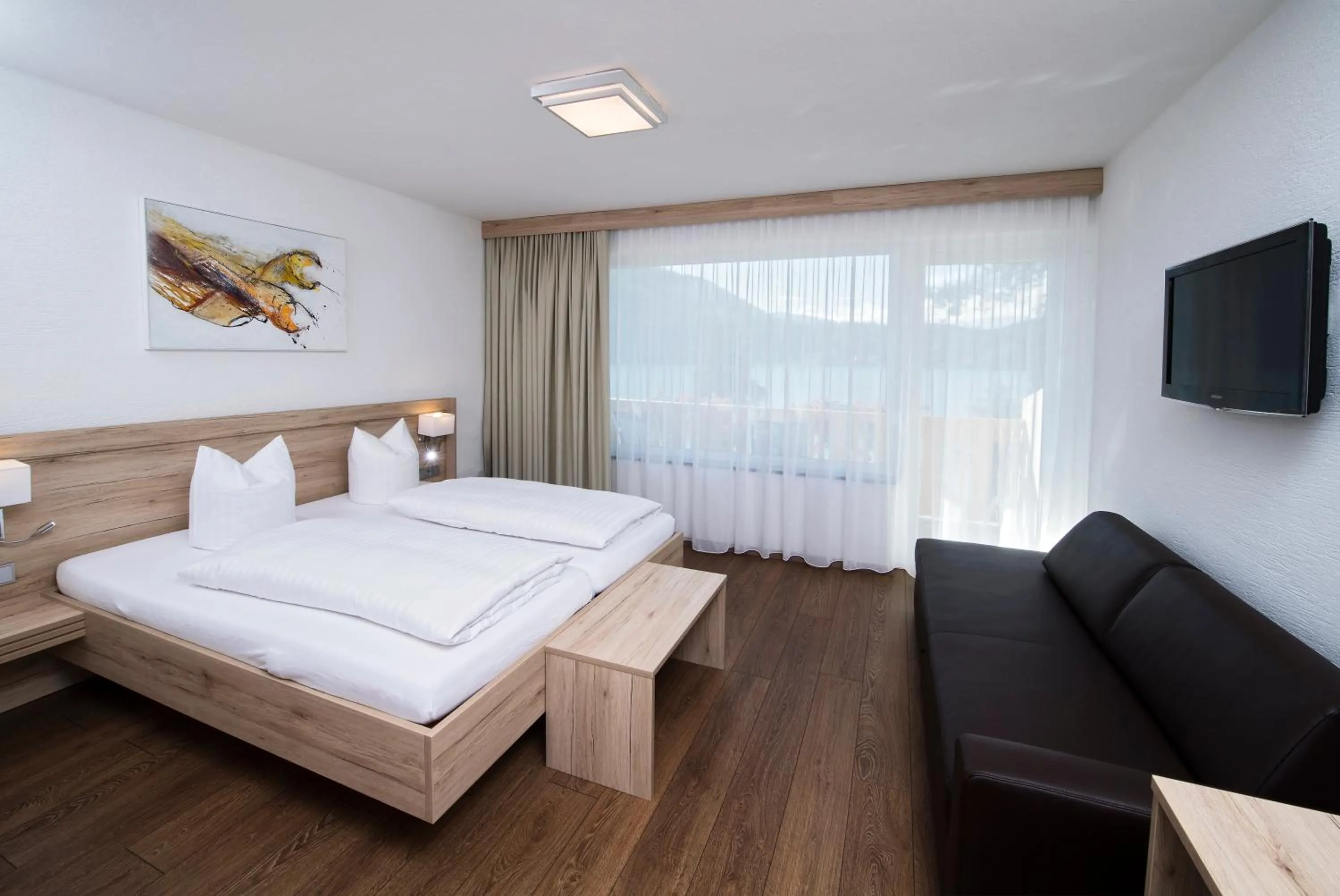 Photo of the whole room, Bed in Terrassenhotel Reichmann