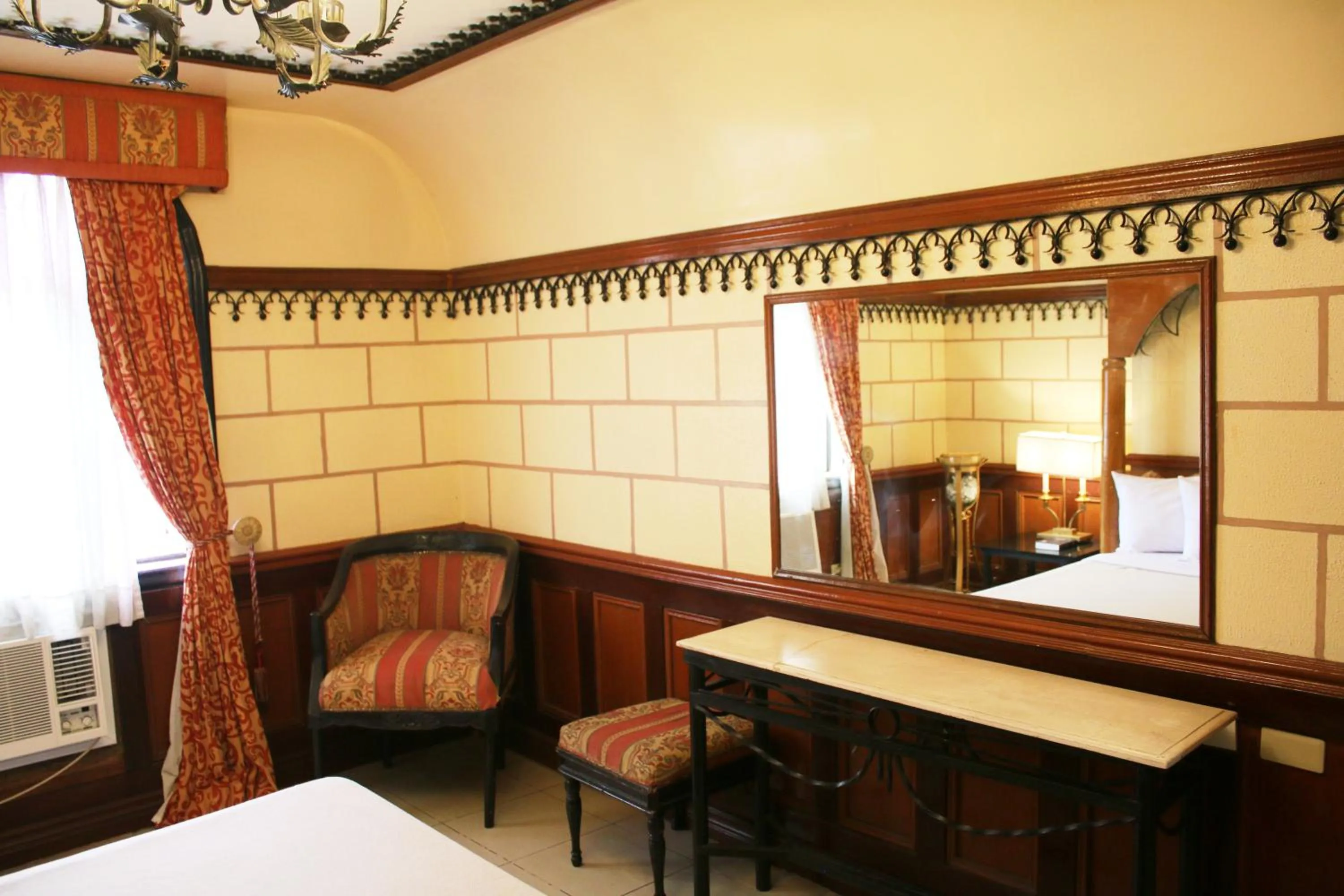 Camelot Hotel Quezon City powered by Cocotel