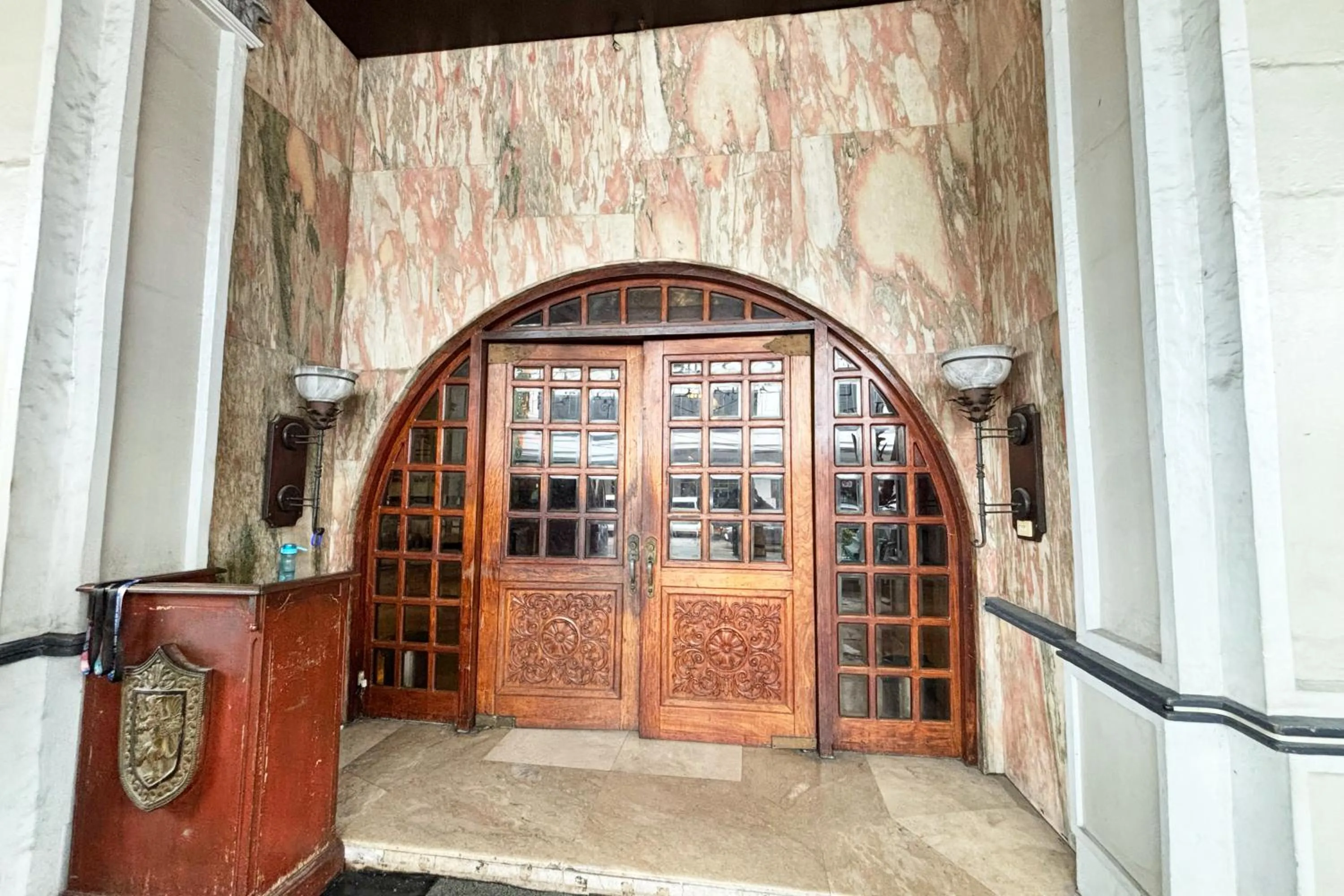 Camelot Hotel Quezon City powered by Cocotel