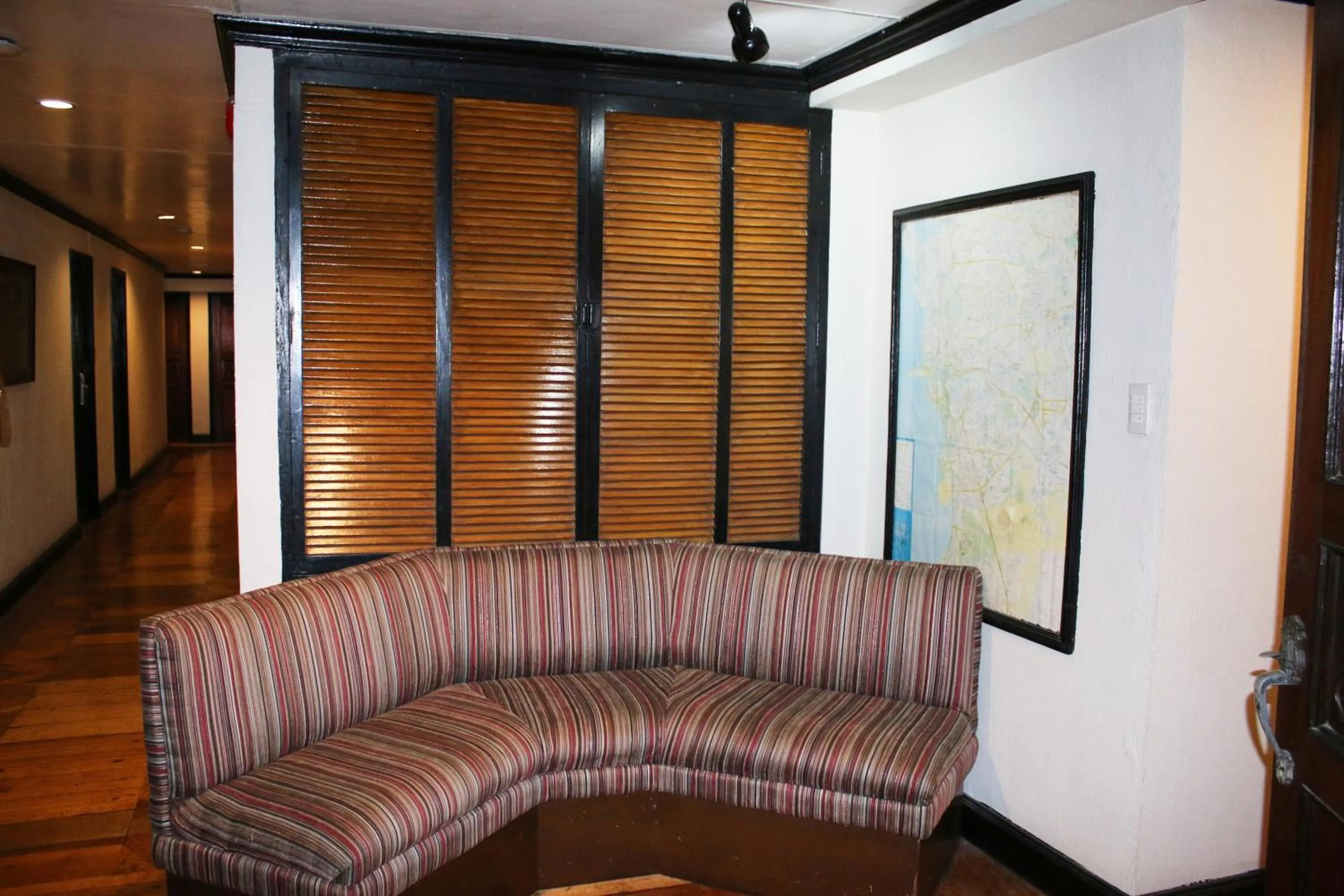 Camelot Hotel Quezon City powered by Cocotel