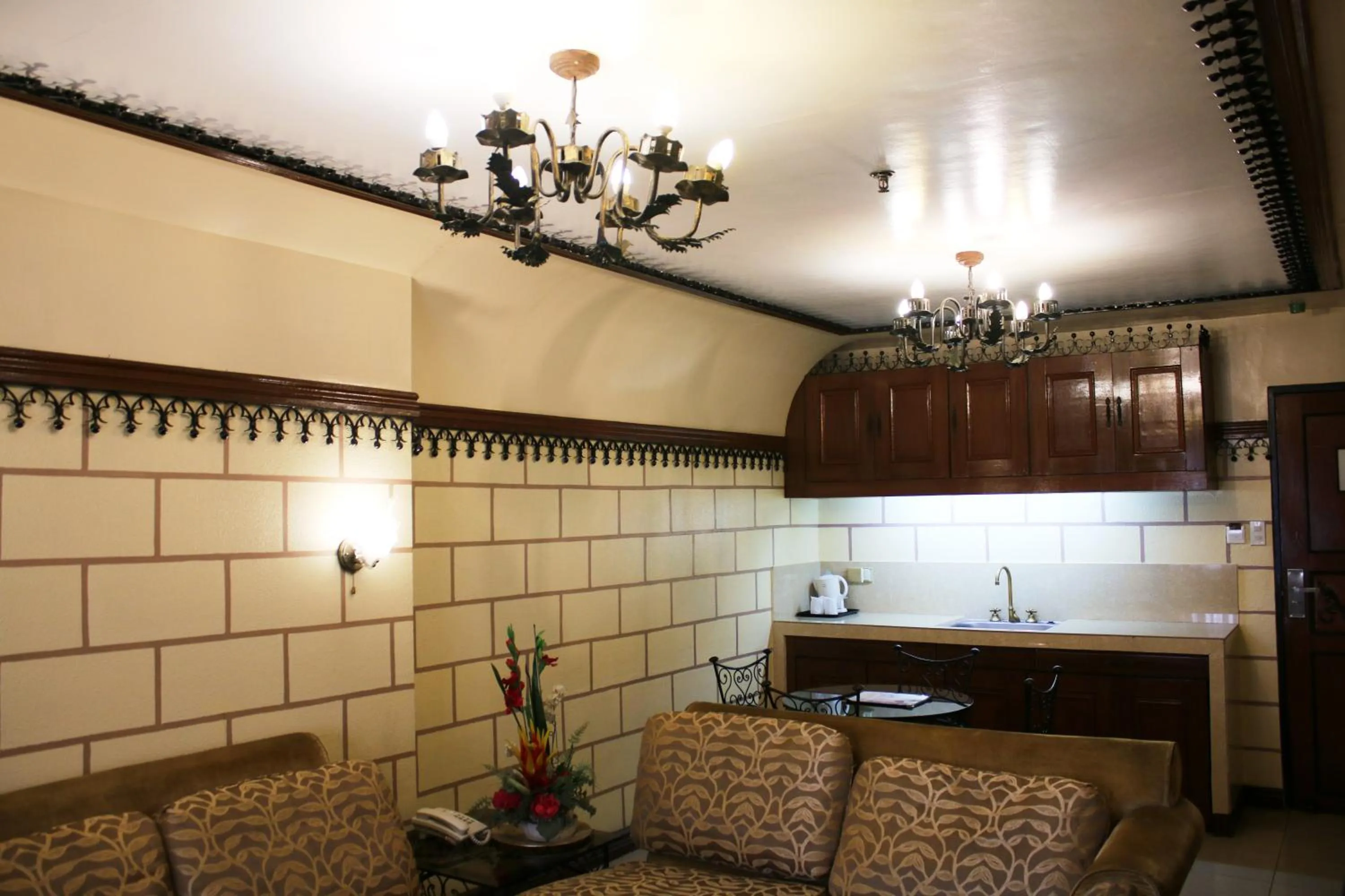 Camelot Hotel Quezon City powered by Cocotel