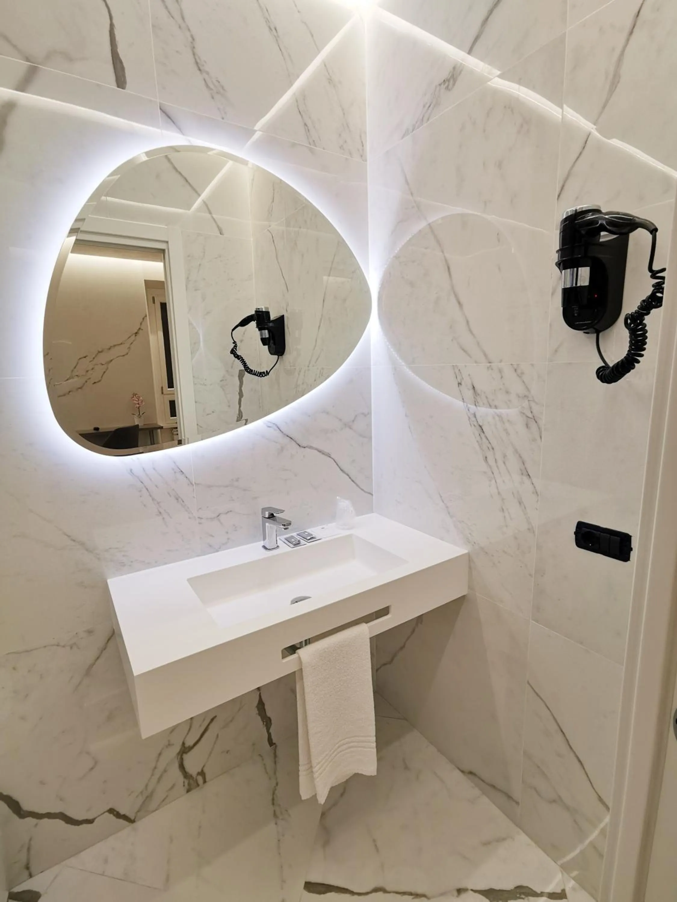 Hotel Valentino Palace