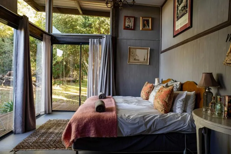 Bed in ECO Lodge Villa Villekula