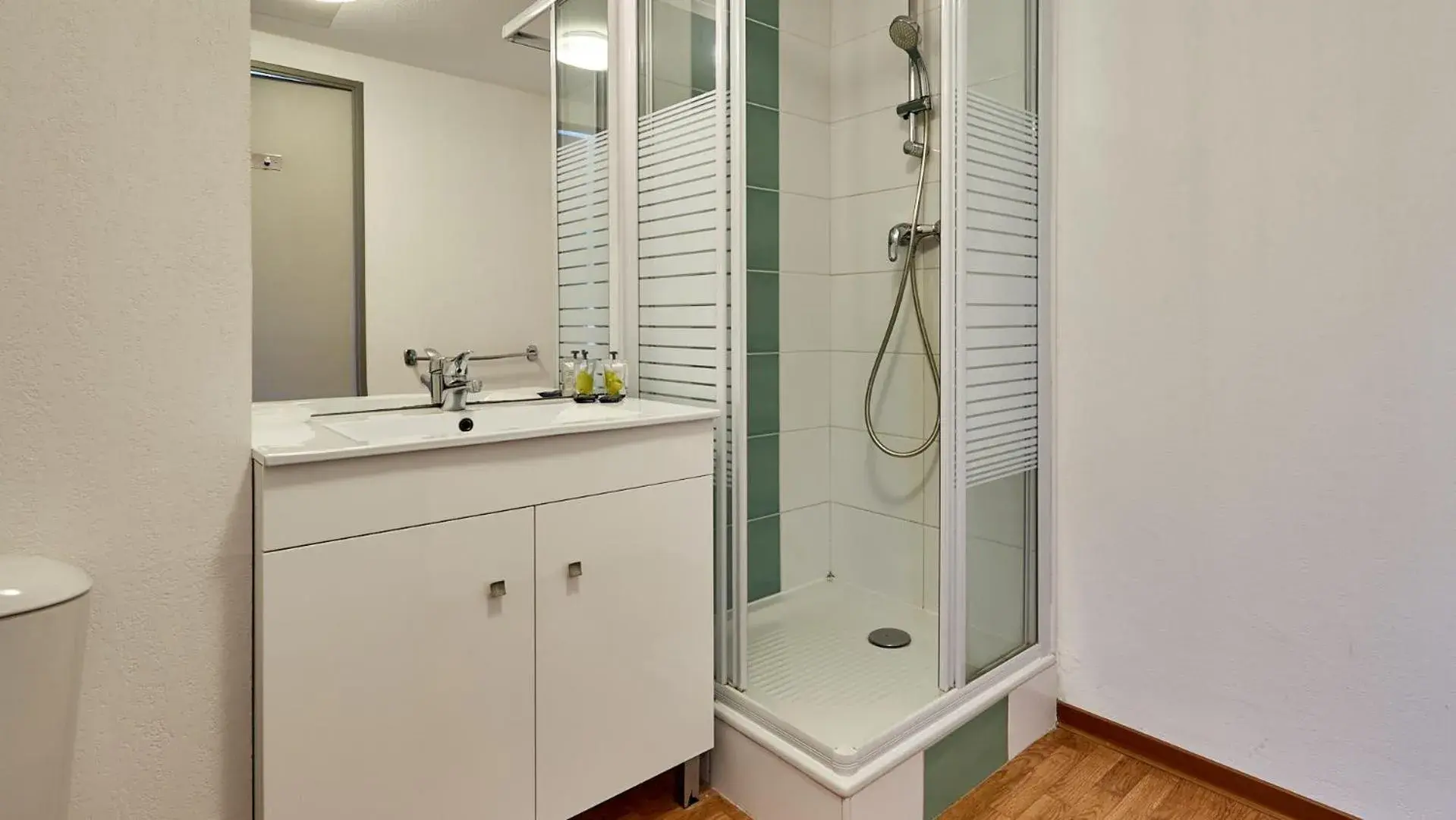 Studio (2 Adults) in Résidence Vacancéole - Le Domaine de la Corniche Studio (2 Adults) in Résidence Vacancéole - Le Domaine de la Corniche