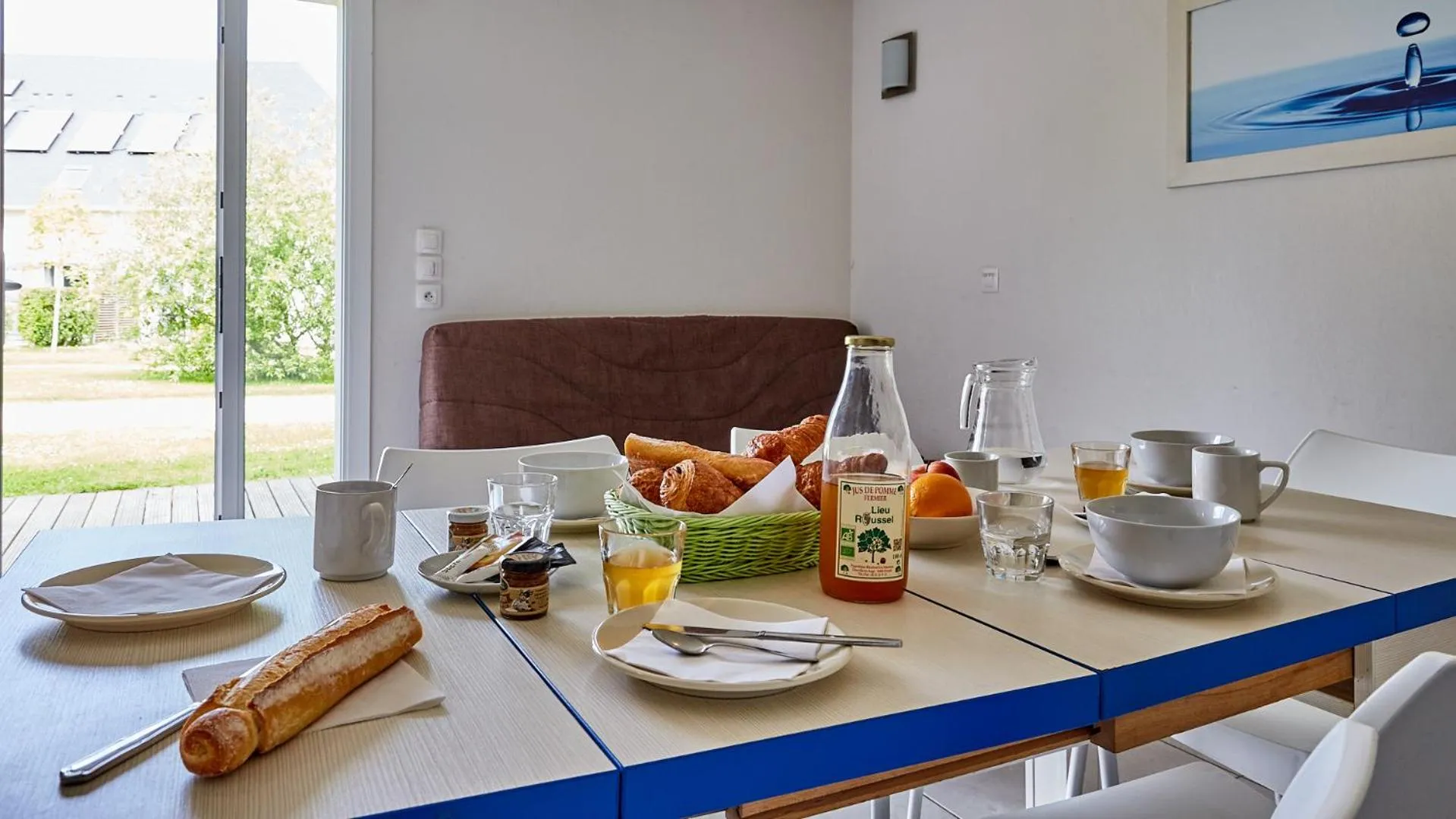 Dining area in Résidence Vacancéole - Le Domaine de la Corniche