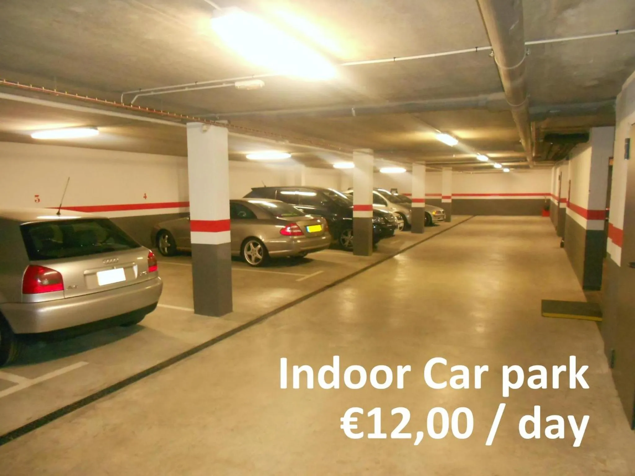 Parking in ApartHotel RIALB