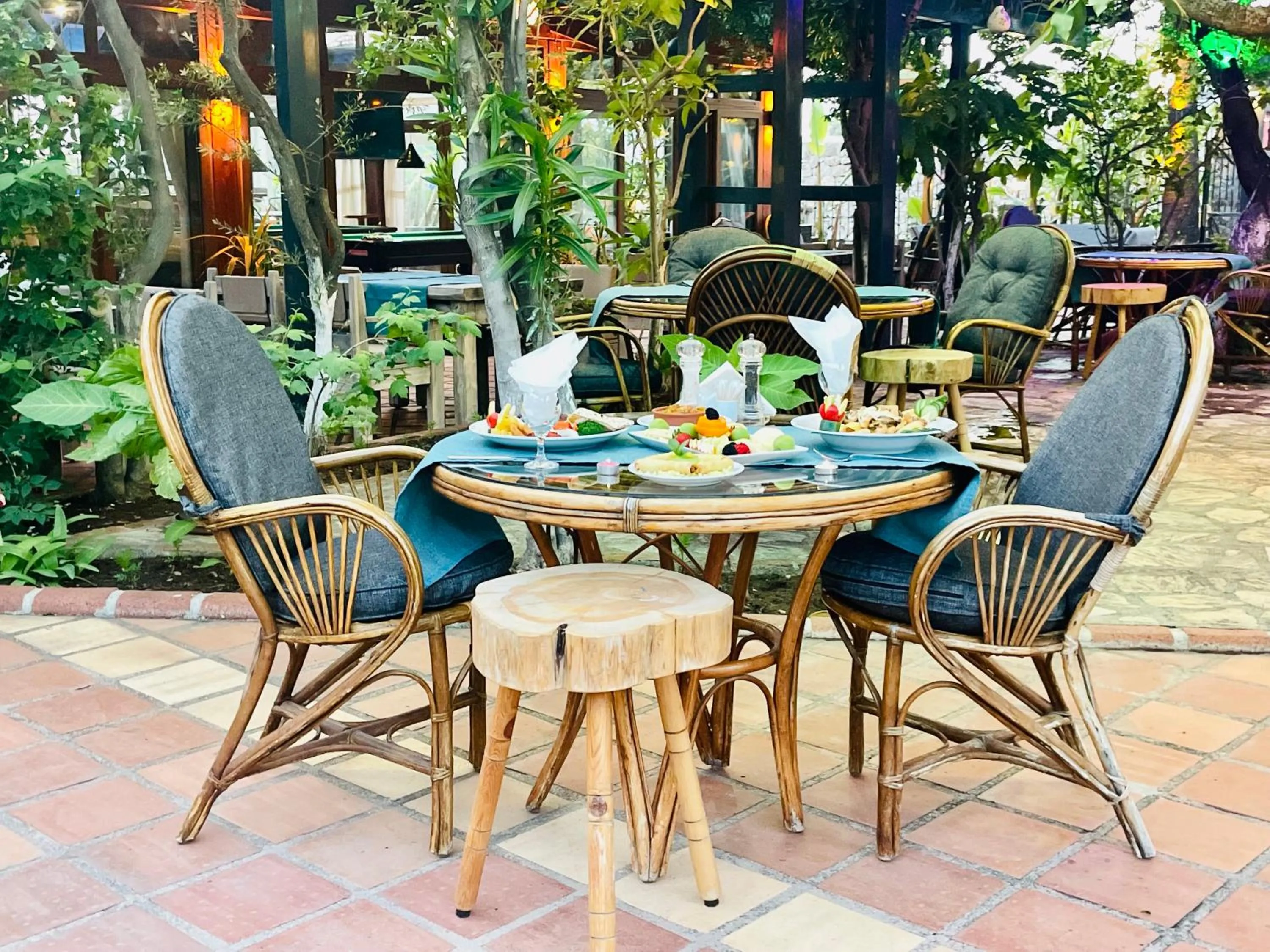 Restaurant/places to eat in Mountain Valley Oludeniz