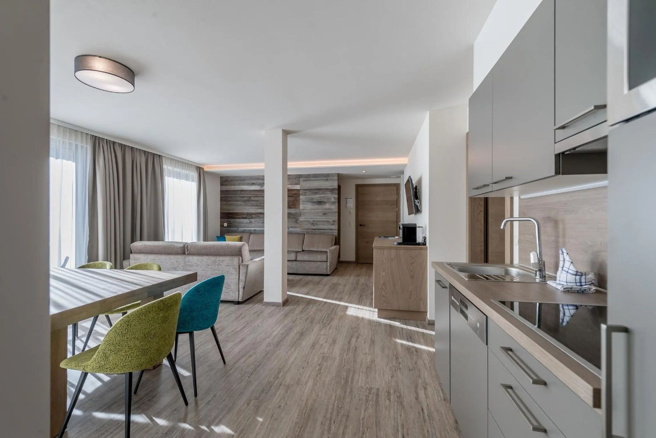 Communal kitchen in Top Apart Gaislachkogl