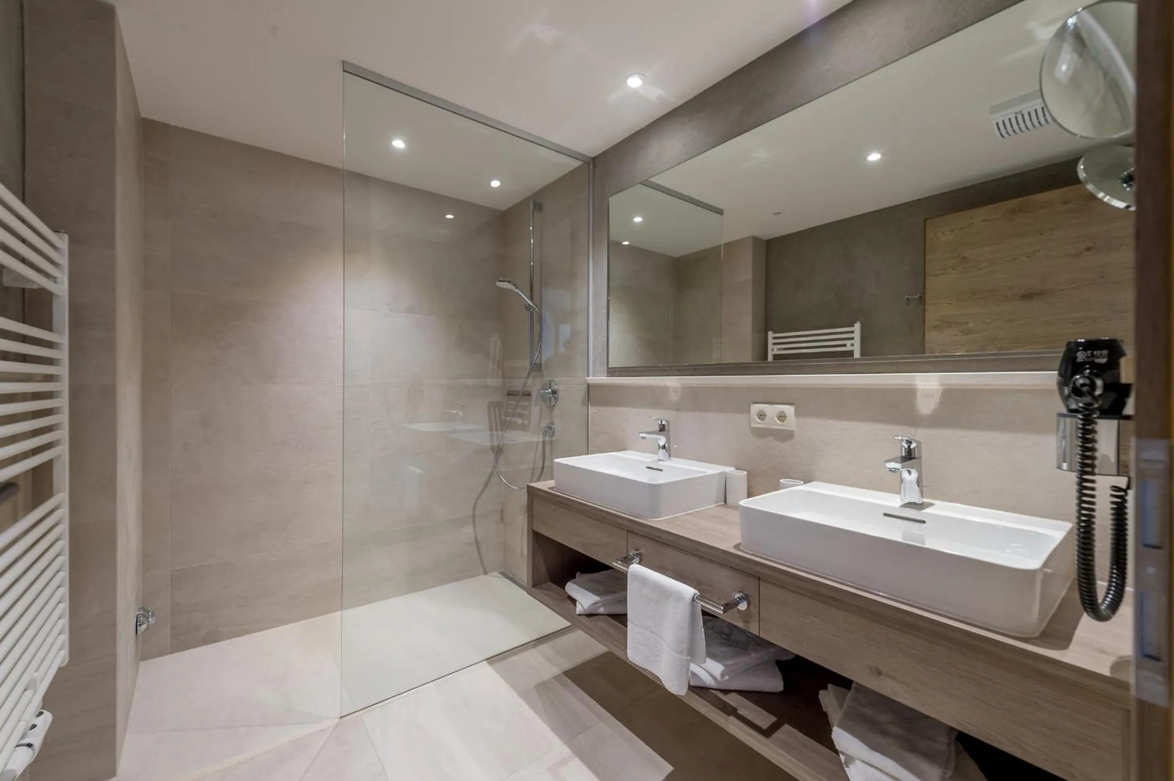 Bathroom in Top Apart Gaislachkogl