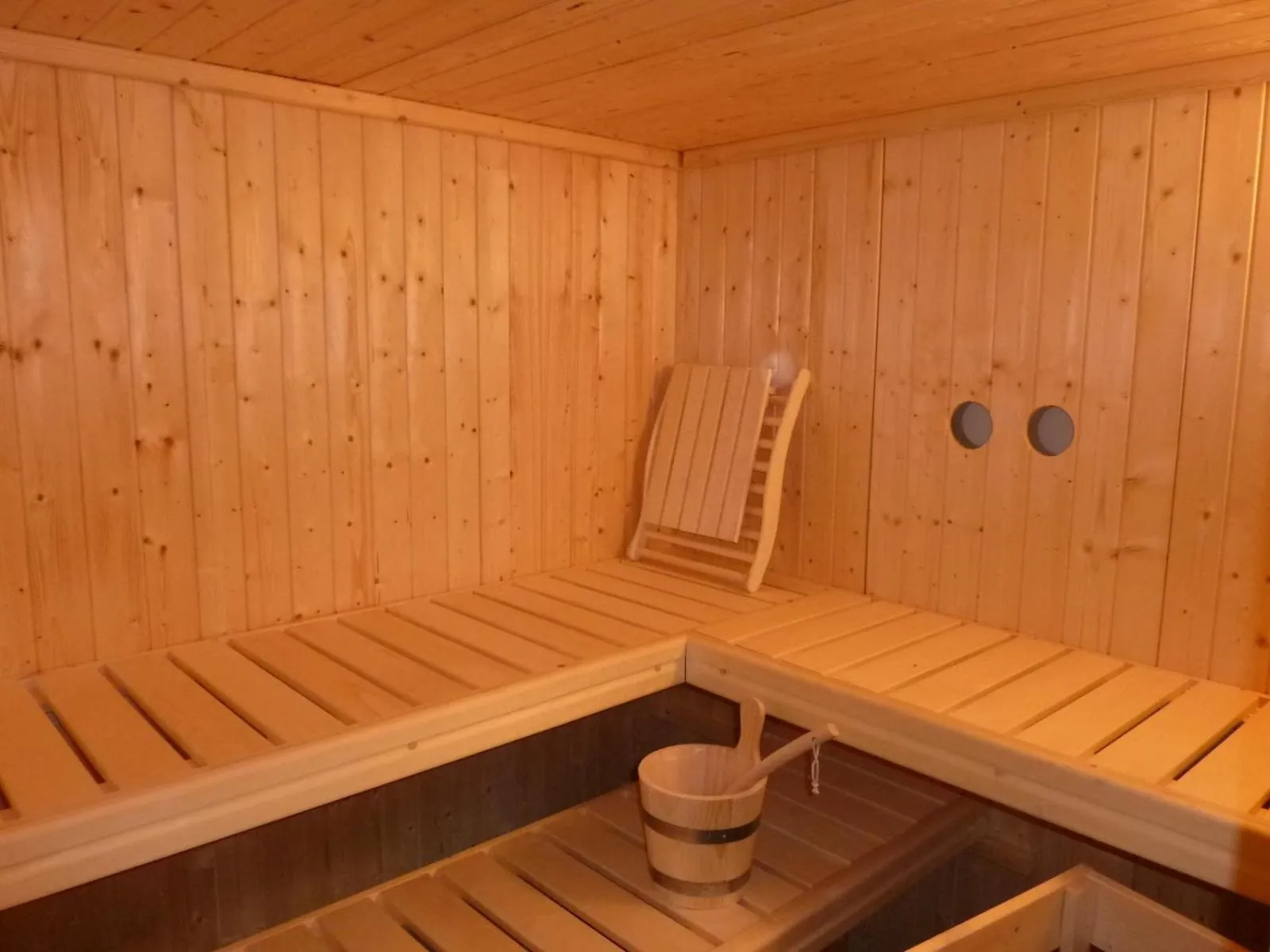 Spa and wellness centre/facilities in Petit Hôtel de Chaumont