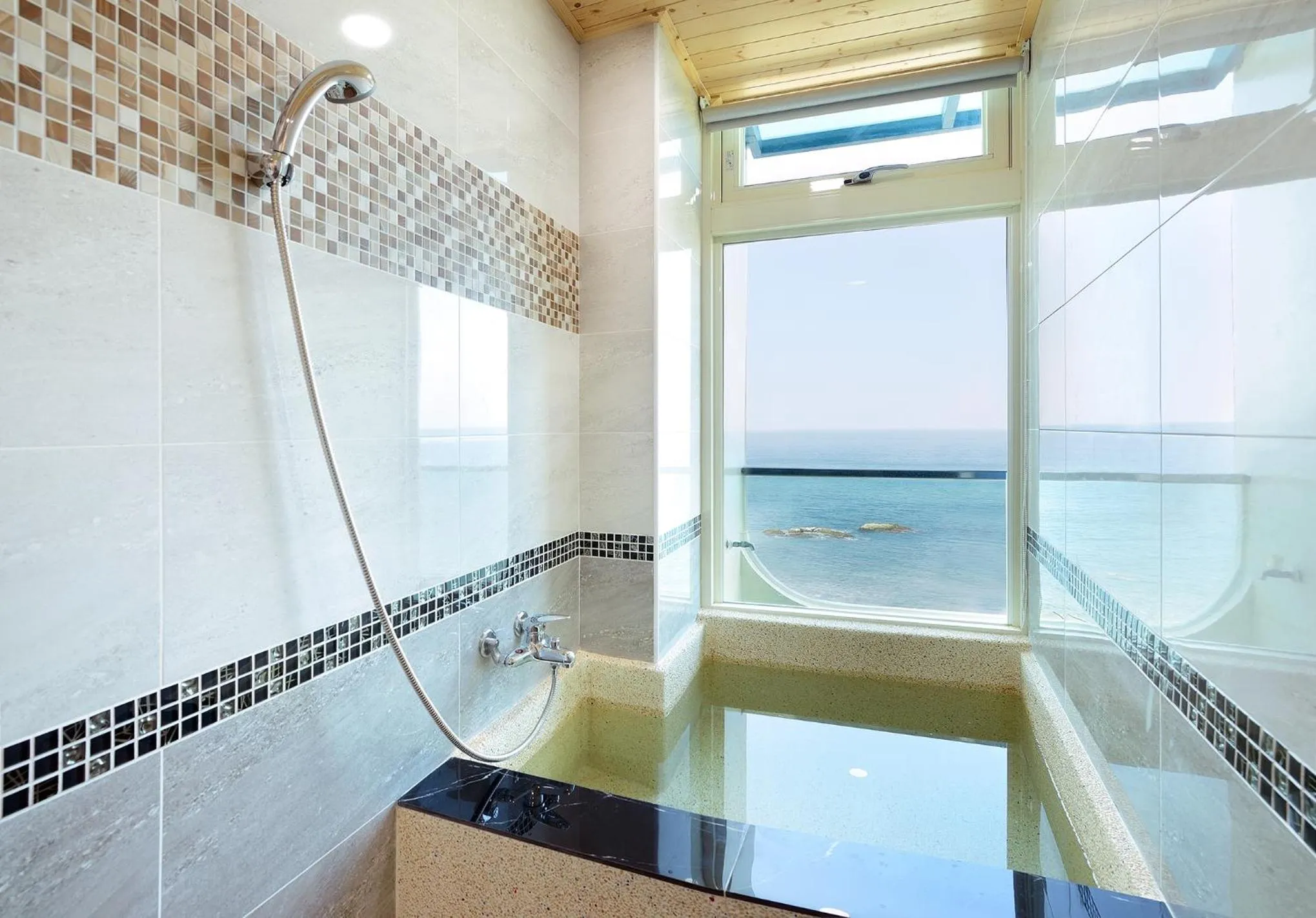 Bathroom in Fish Home 15