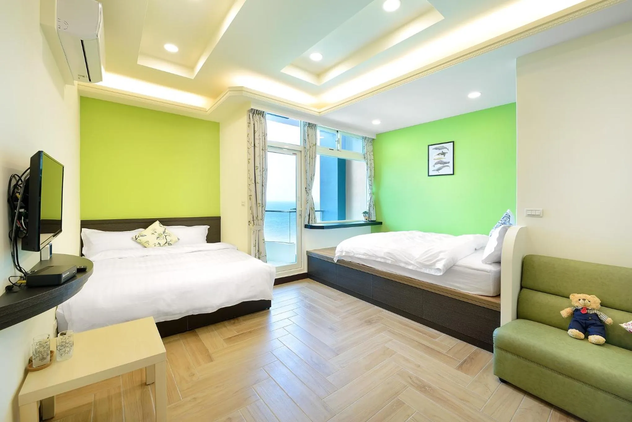 Sea view, Bed in Fish Home 15