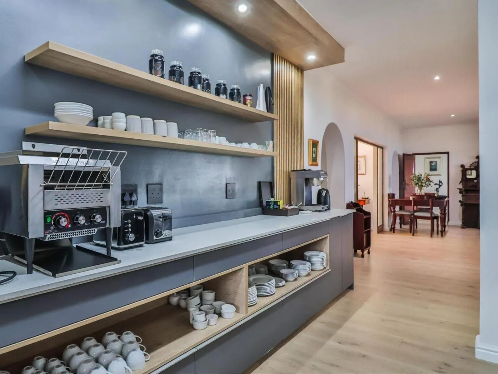 Dining area in Sandbaai Country House