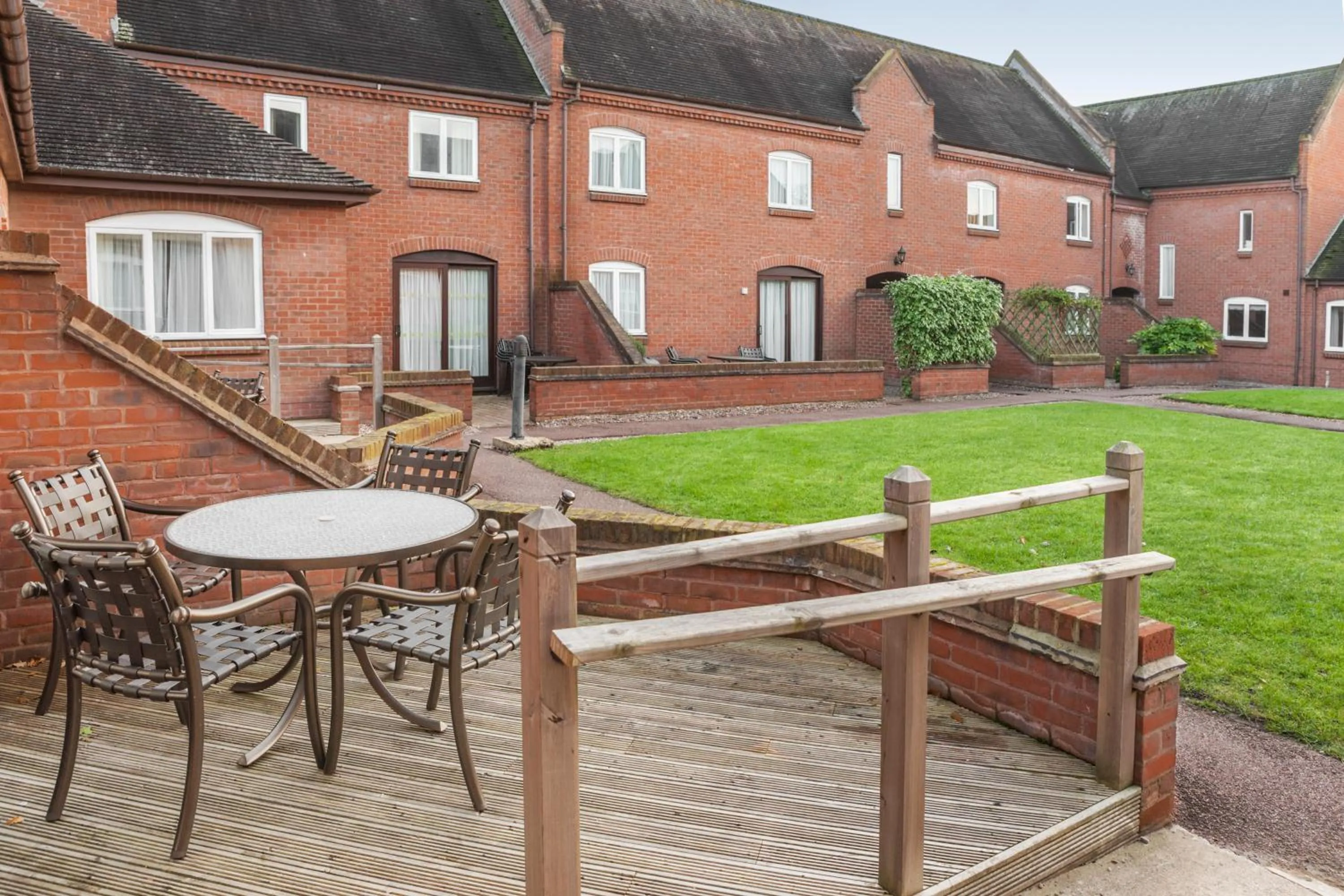 Balcony/Terrace in Wychnor Park Country Club